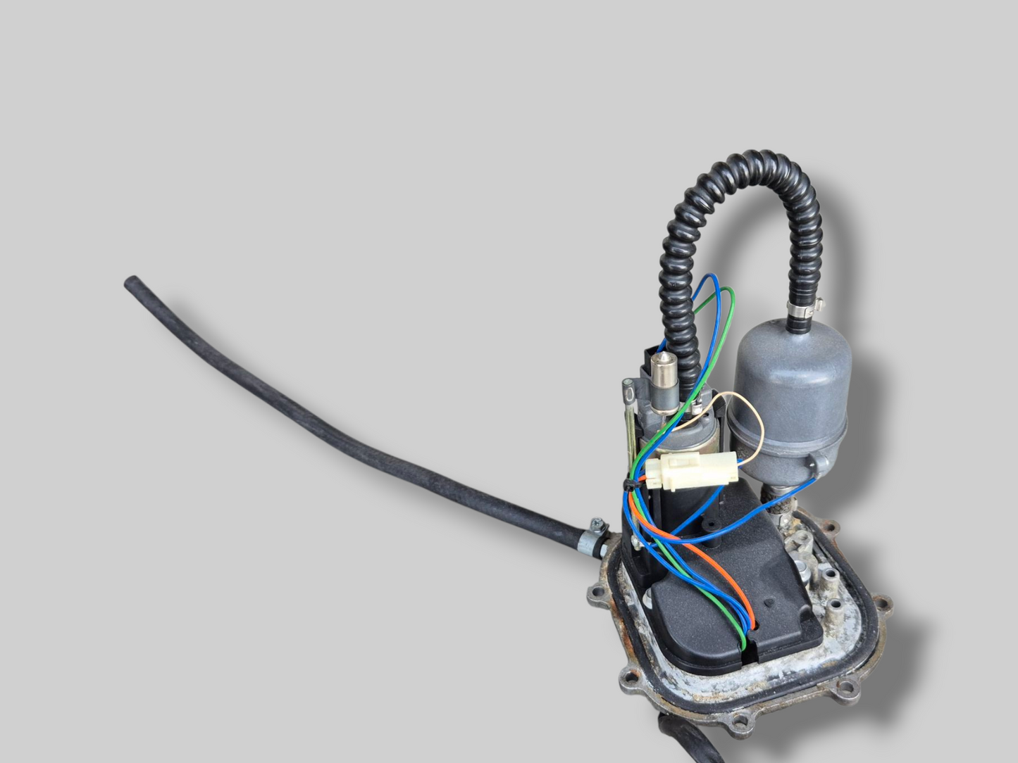 BRANDSTOFPOMP AP8134750 Aprilia RSV Mille 98-03 / Tuono 02-05 