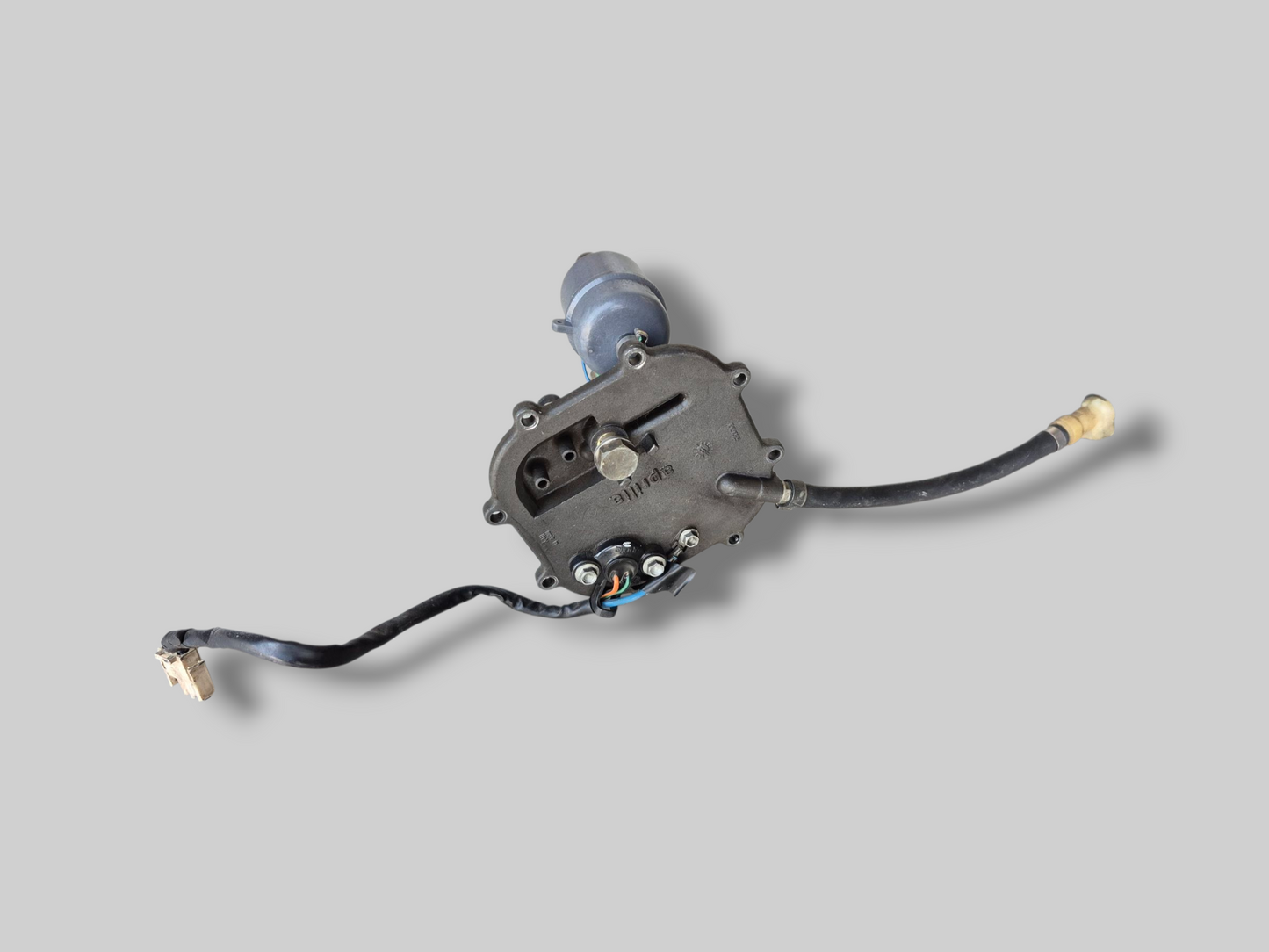 BRANDSTOFPOMP AP8134750 Aprilia RSV Mille 98-03 / Tuono 02-05 