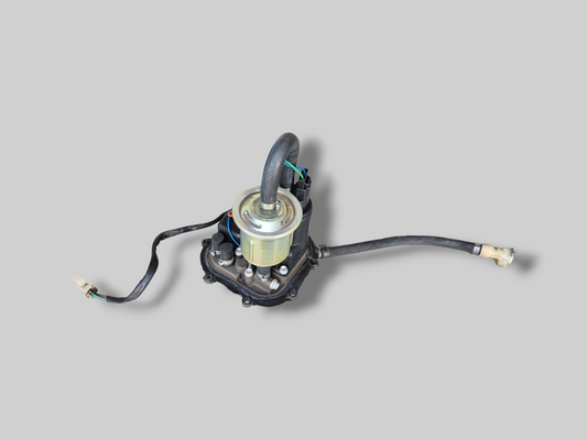 BRANDSTOFPOMP AP8134750 Aprilia RSV Mille 98-03 / Tuono 02-05 