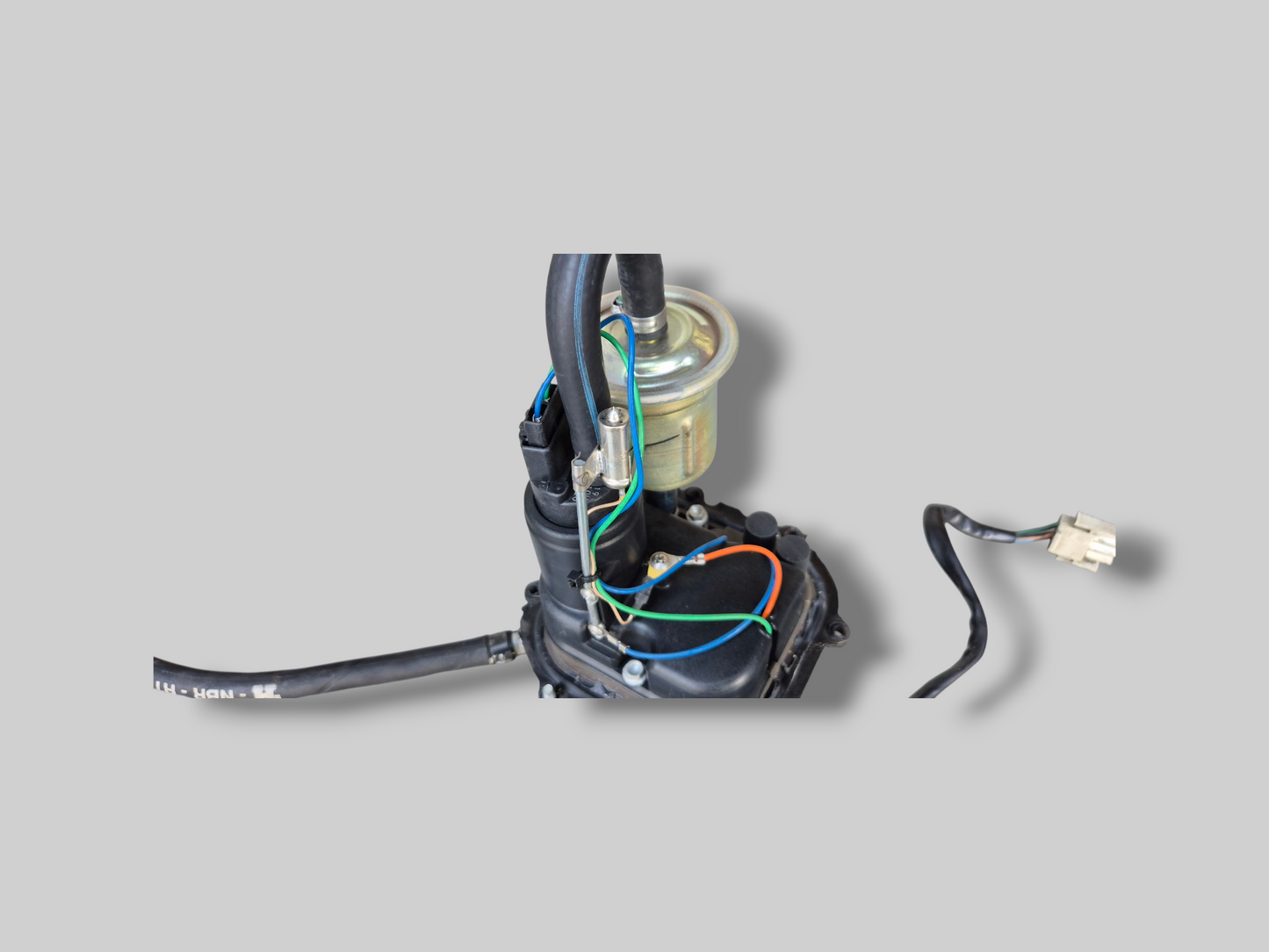 BRANDSTOFPOMP AP8134750 Aprilia RSV Mille 98-03 / Tuono 02-05 