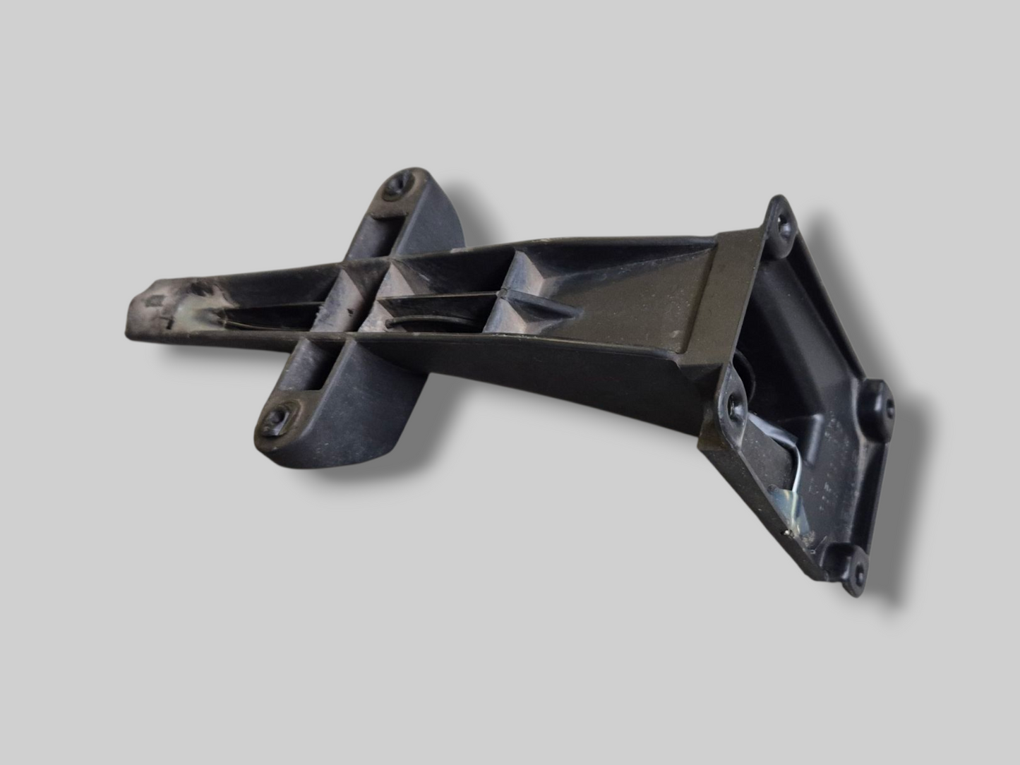 ACCU BEVESTIGINGSPLAAT KLEM DIS106209 AP8134788 Aprilia RSV1000R 04-10 / Tuono 1000R 06-10 