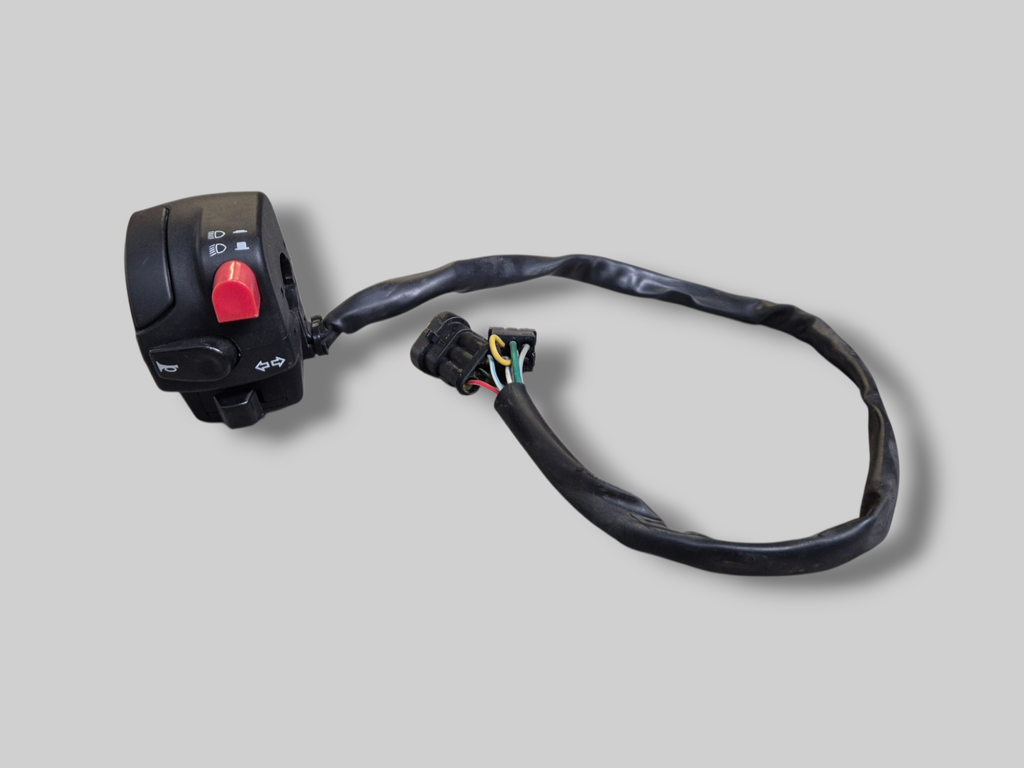 VOORREMLICHTSCHAKELAAR AP8124288 Aprilia RSV Tuono Falco Dorsoduro 