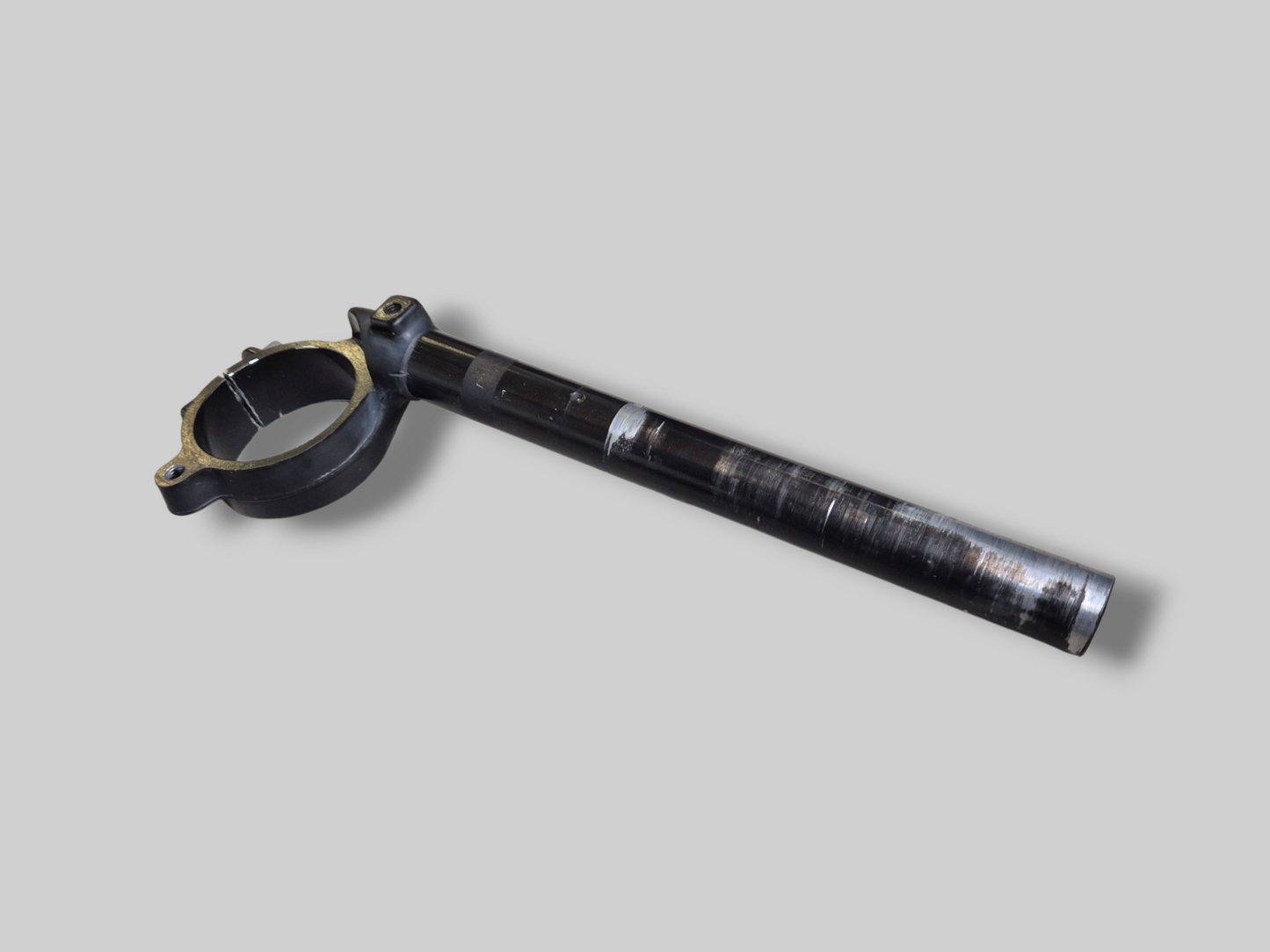 RECHTERZIJDE 54MM STUUR CLIP-ON AP8118647 Aprilia RSV Mille 98-03 / RSV1000R 2004-2005