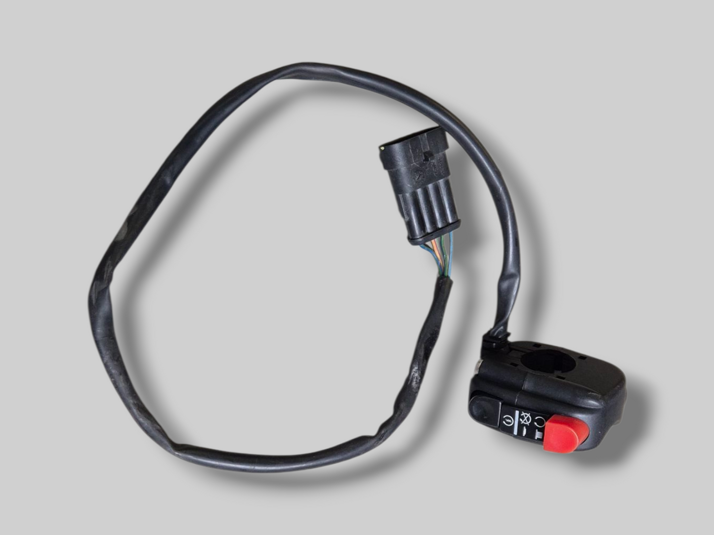 RECHTS STUURKILLSWITCH AP8118580 Aprilia RSV Mille 01-03 / Tuono 02-05 