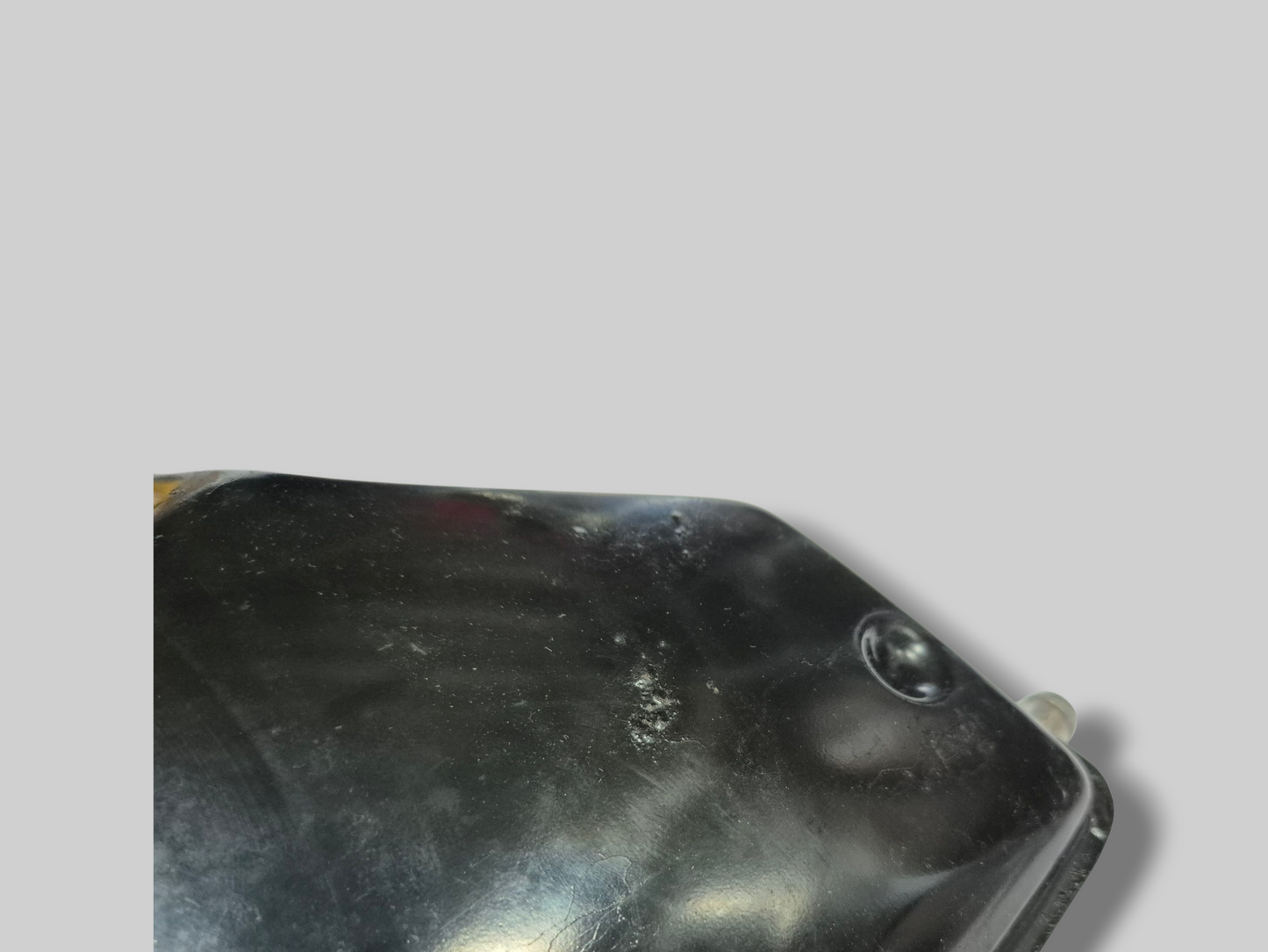 OLIETANKRESERVOIR AP8138558 Aprilia RSV Mille 98-03 / Tuono 02-05 