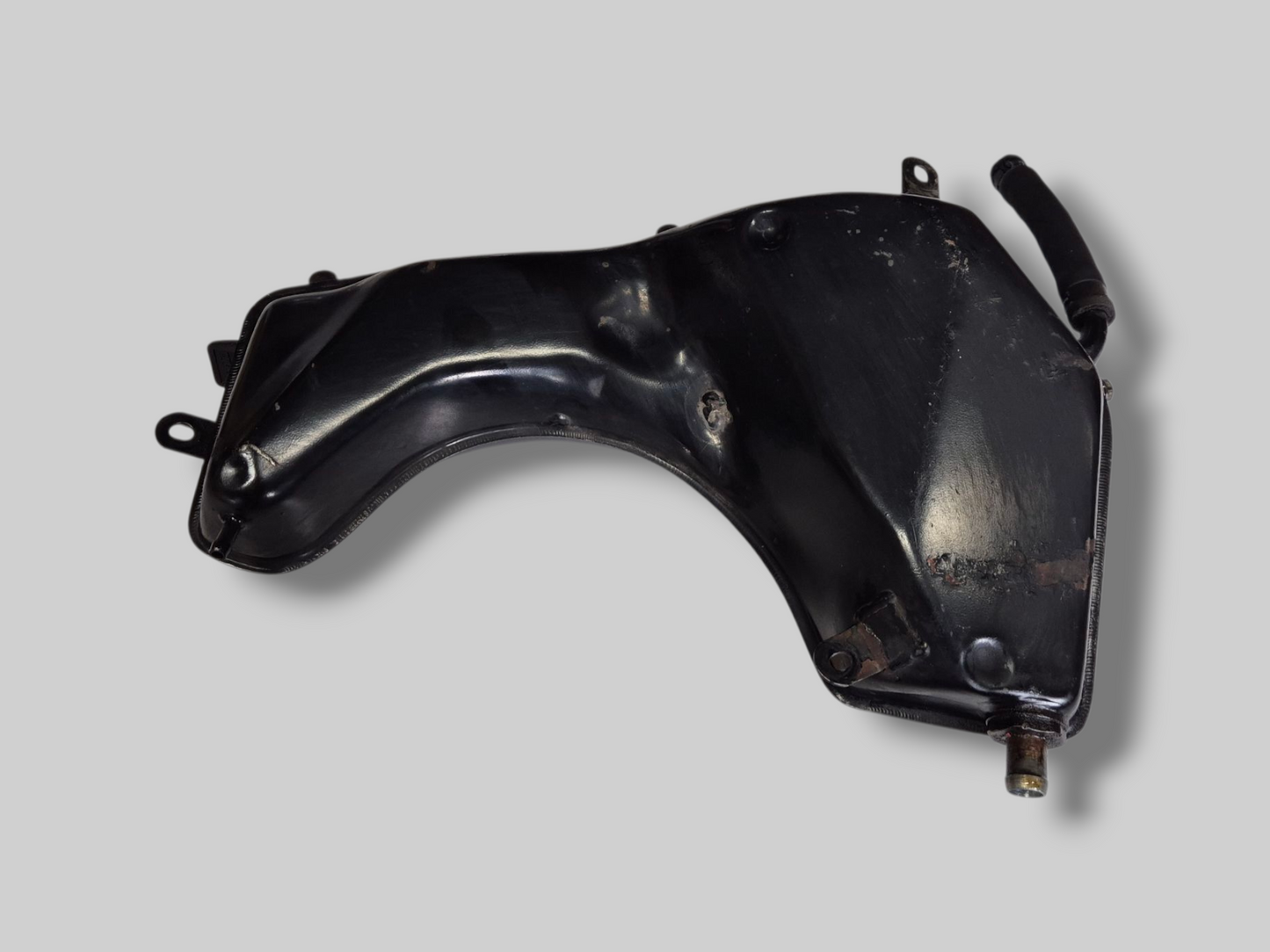 OLIETANKRESERVOIR AP8138558 Aprilia RSV Mille 98-03 / Tuono 02-05 