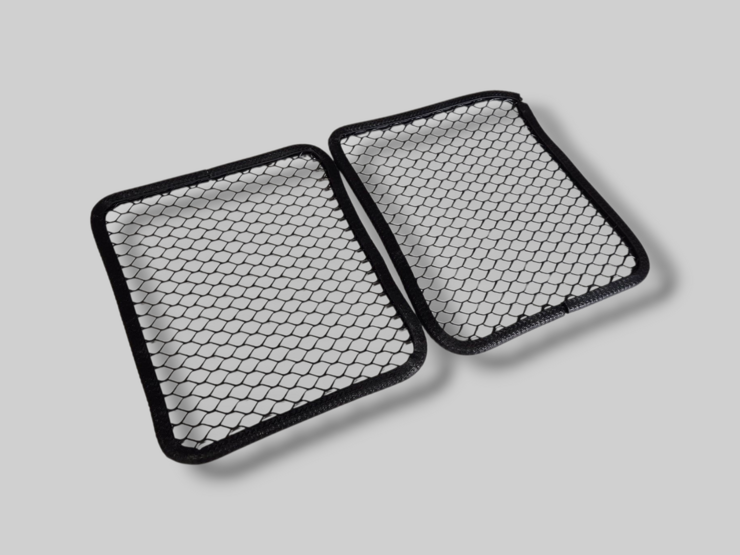 RADIATORBESCHERMING RECHTERZIJDE AP8168224 Aprilia RSV1000 TUONO 2002-2005 