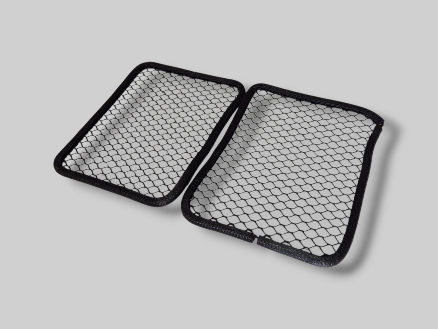 RADIATORBESCHERMING RECHTERZIJDE AP8168224 Aprilia RSV1000 TUONO 2002-2005 