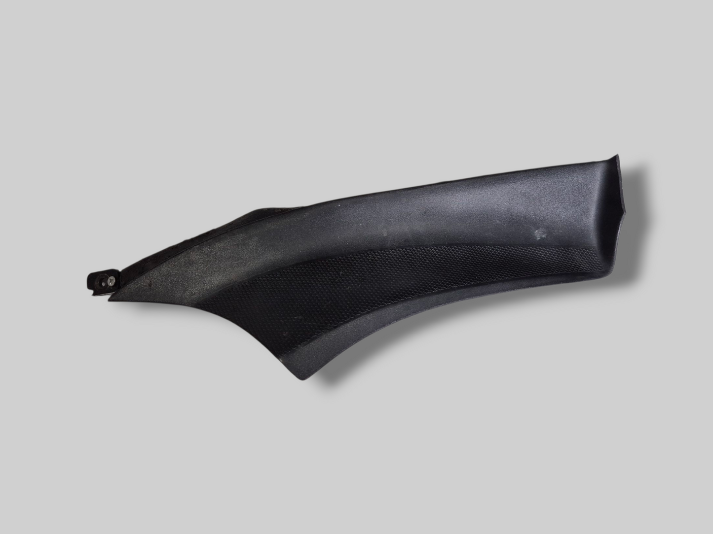 VOORSPATBORD SPATBORD ZWART AP8156254 Aprilia RSV1000R 04-10 / Tuono 1000R 06-10 