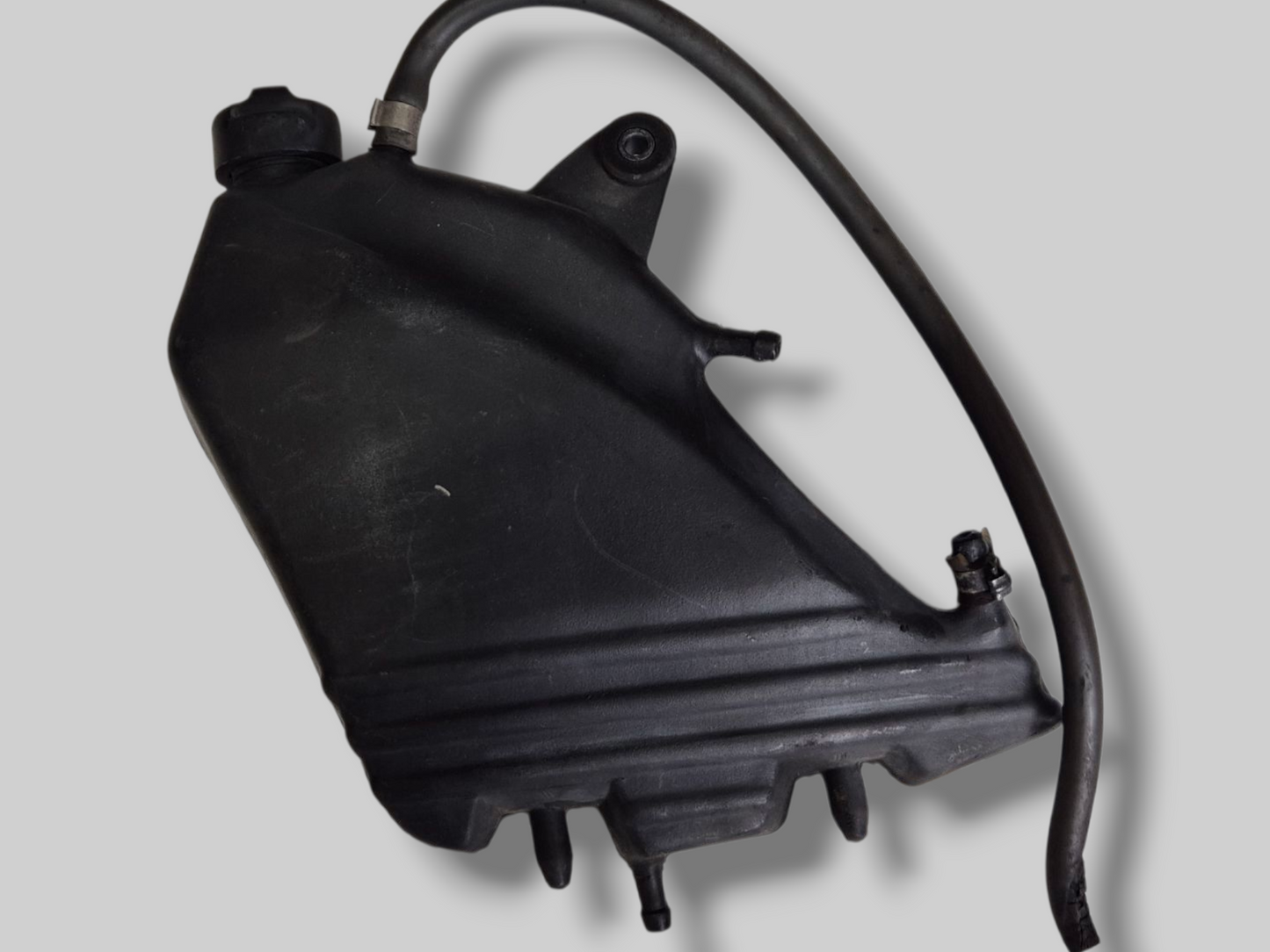 COOLANT WATER TANK RESERVOIR BOTTLE AP8138781 Aprilia SL1000 Falco 2000-2003