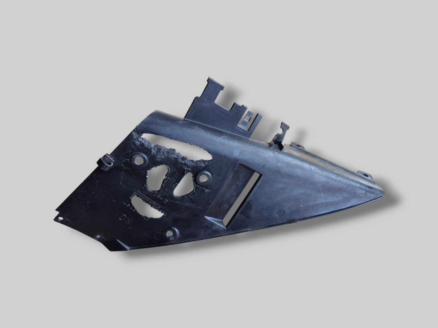 ACHTERTUIN AP8156165 Aprilia RSV1000R 04-10 / Tuono 1000R 06-10