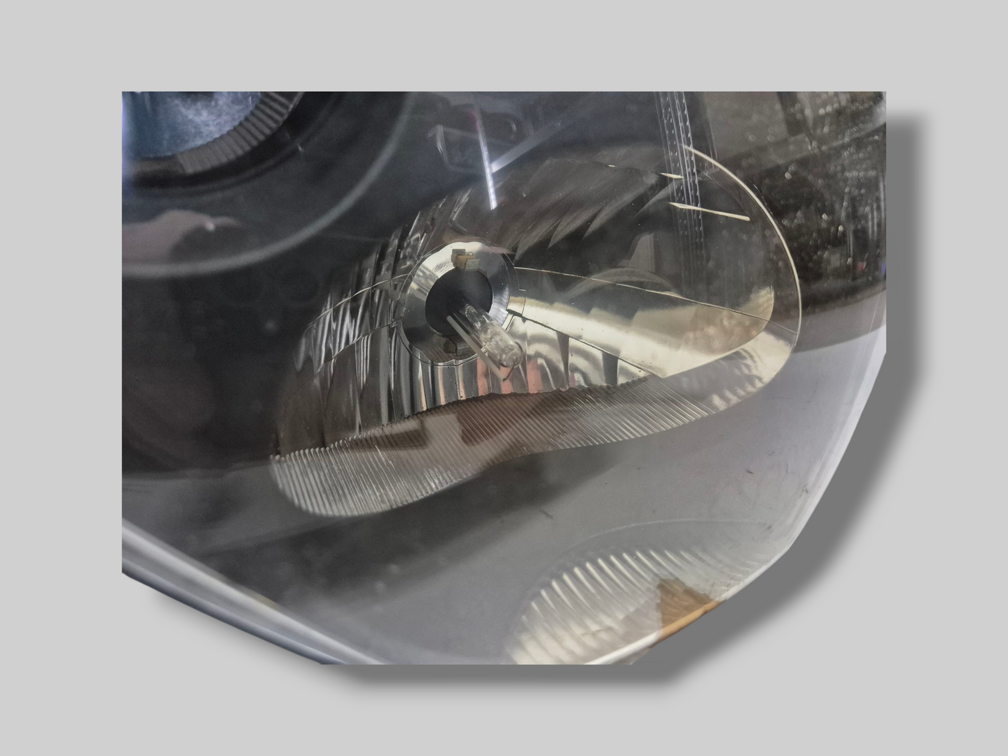 KOPLAMPEENHEID EU/USA AP8124945 Aprilia RSV Mille 01-03 / Tuono 02-05 