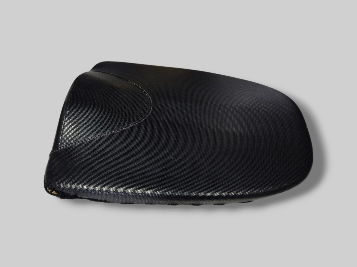 ACHTERPASSAGIERSZADEL AP8129374 Aprilia RSV Mille 2003 / Tuono 02-05 