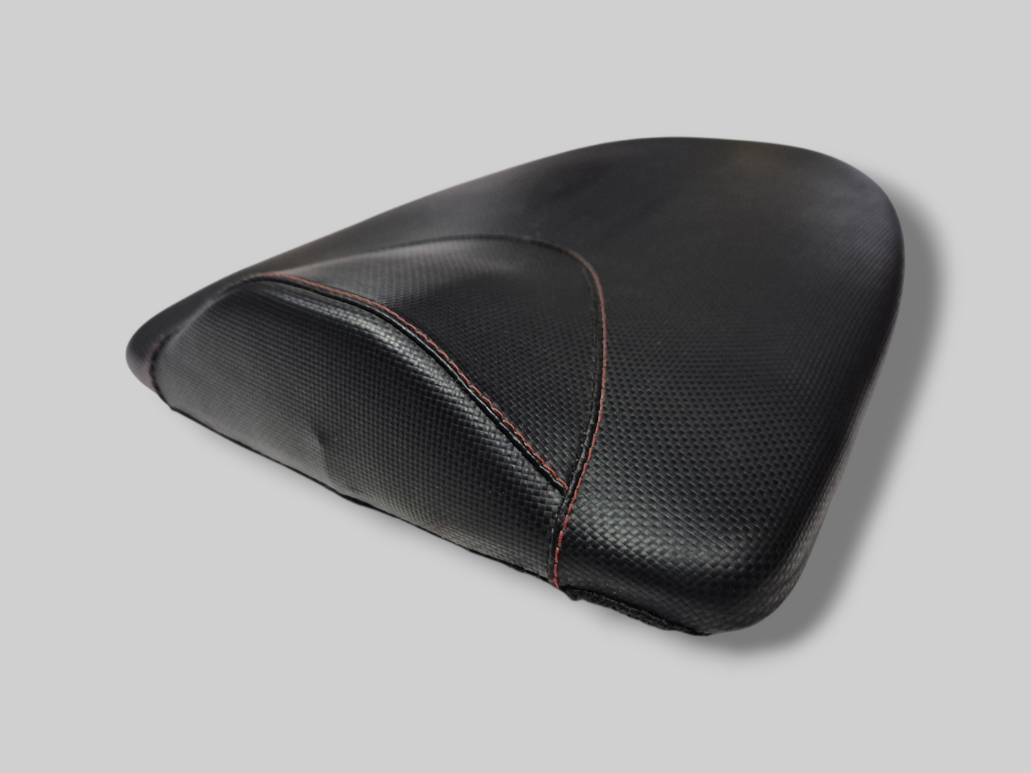 ACHTERPASSAGIERSZADEL AP8129362 Aprilia RSV Mille 2003 / Tuono 02-05 