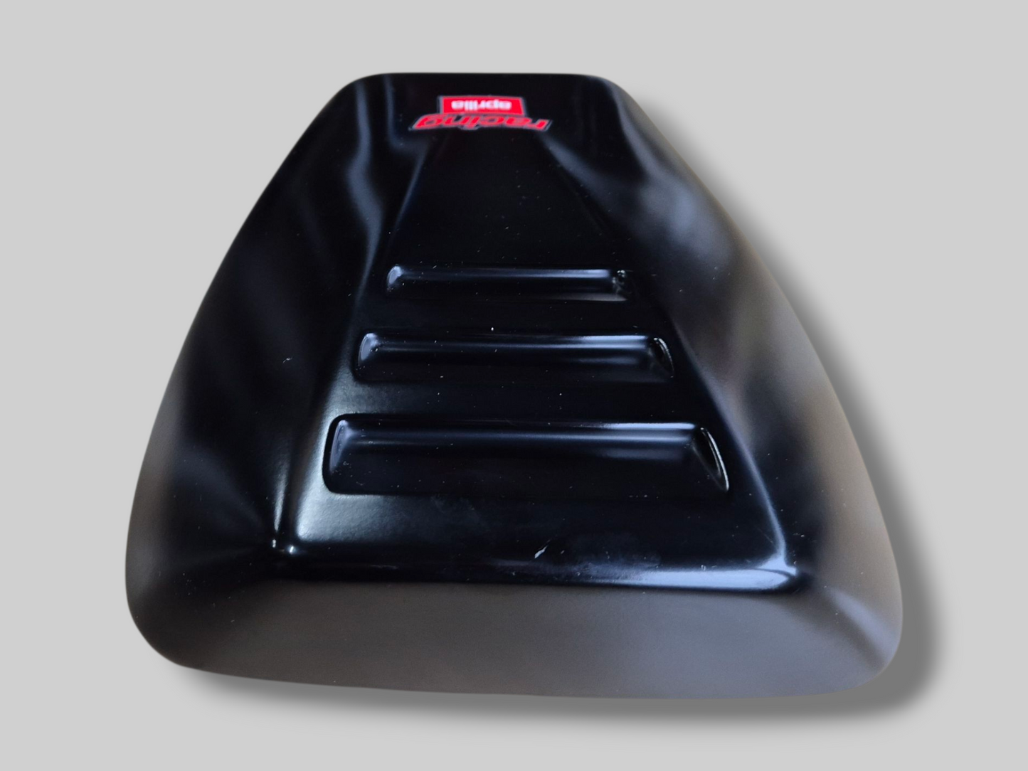 PASSAGIER ACHTER MONOSEAT KAP Aprilia RSV Mille 2001-2002