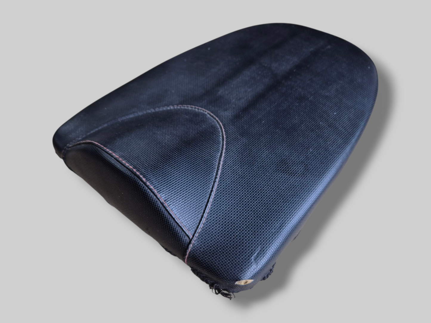 ACHTERPASSAGIERSZADEL AP8129362 Aprilia RSV Mille 2003 / Tuono 02-05 