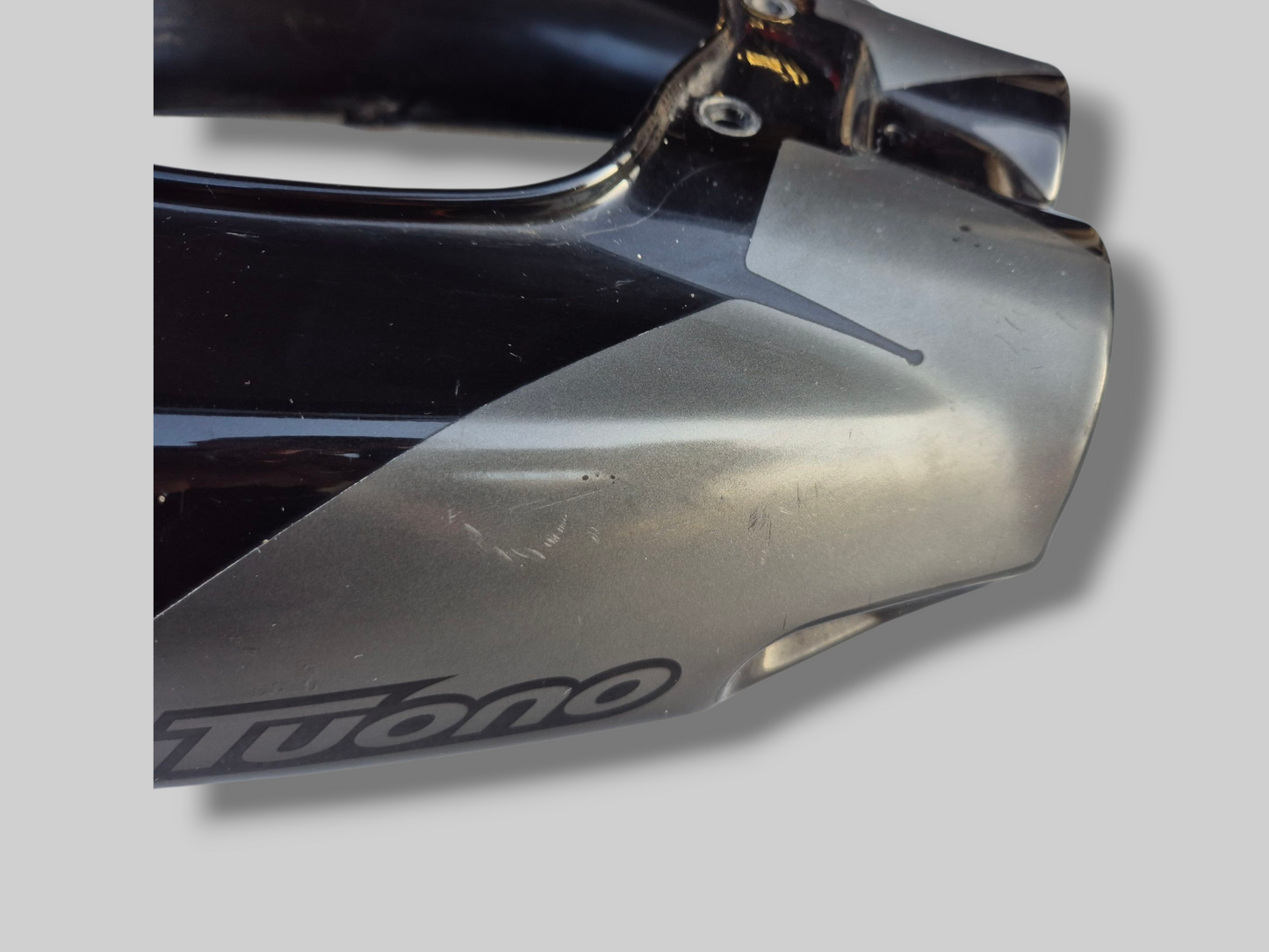 ACHTERKUIP DARKNESS BLACK AP8178249 Aprilia RSV Mille 2003 / Tuono 02-05 