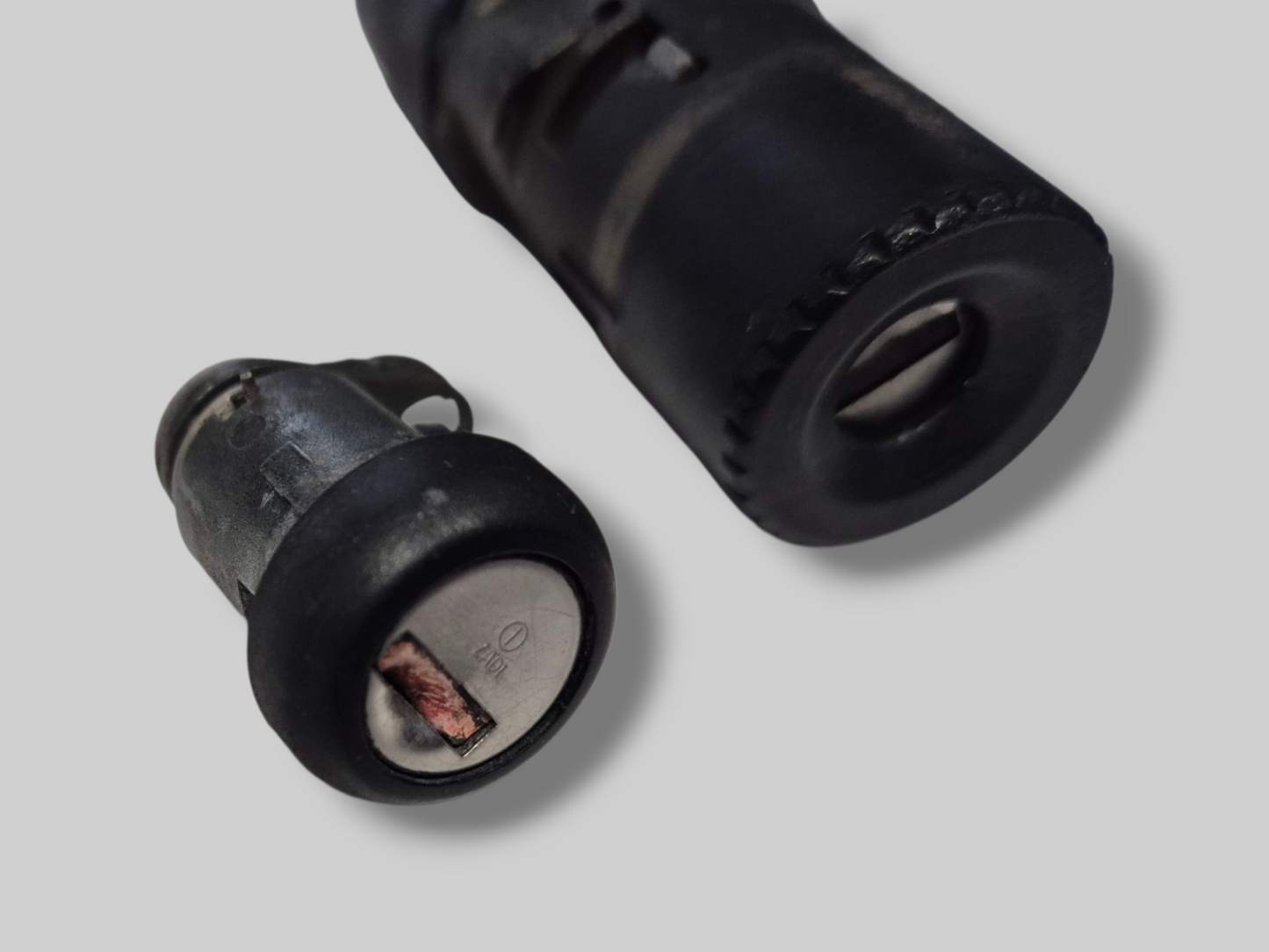 SLOT HARDWARE KIT AP8104151 Aprilia RSV Mille 98-03 / Tuono 02-05 