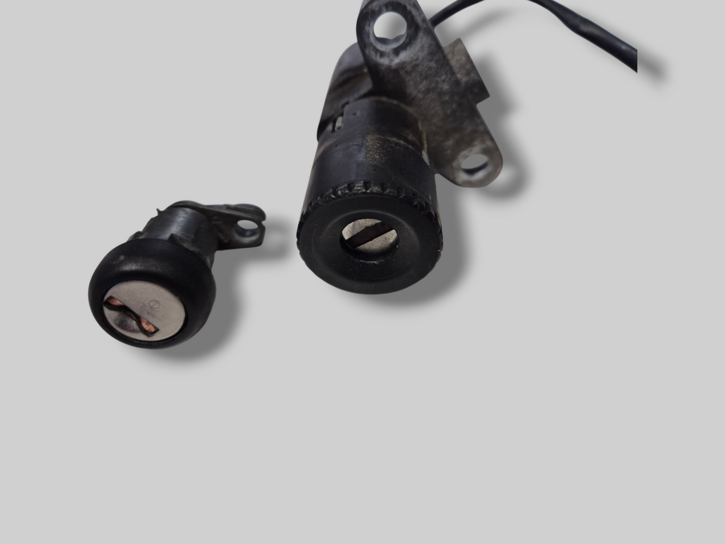 SLOT HARDWARE KIT AP8104151 Aprilia RSV Mille 98-03 / Tuono 02-05 