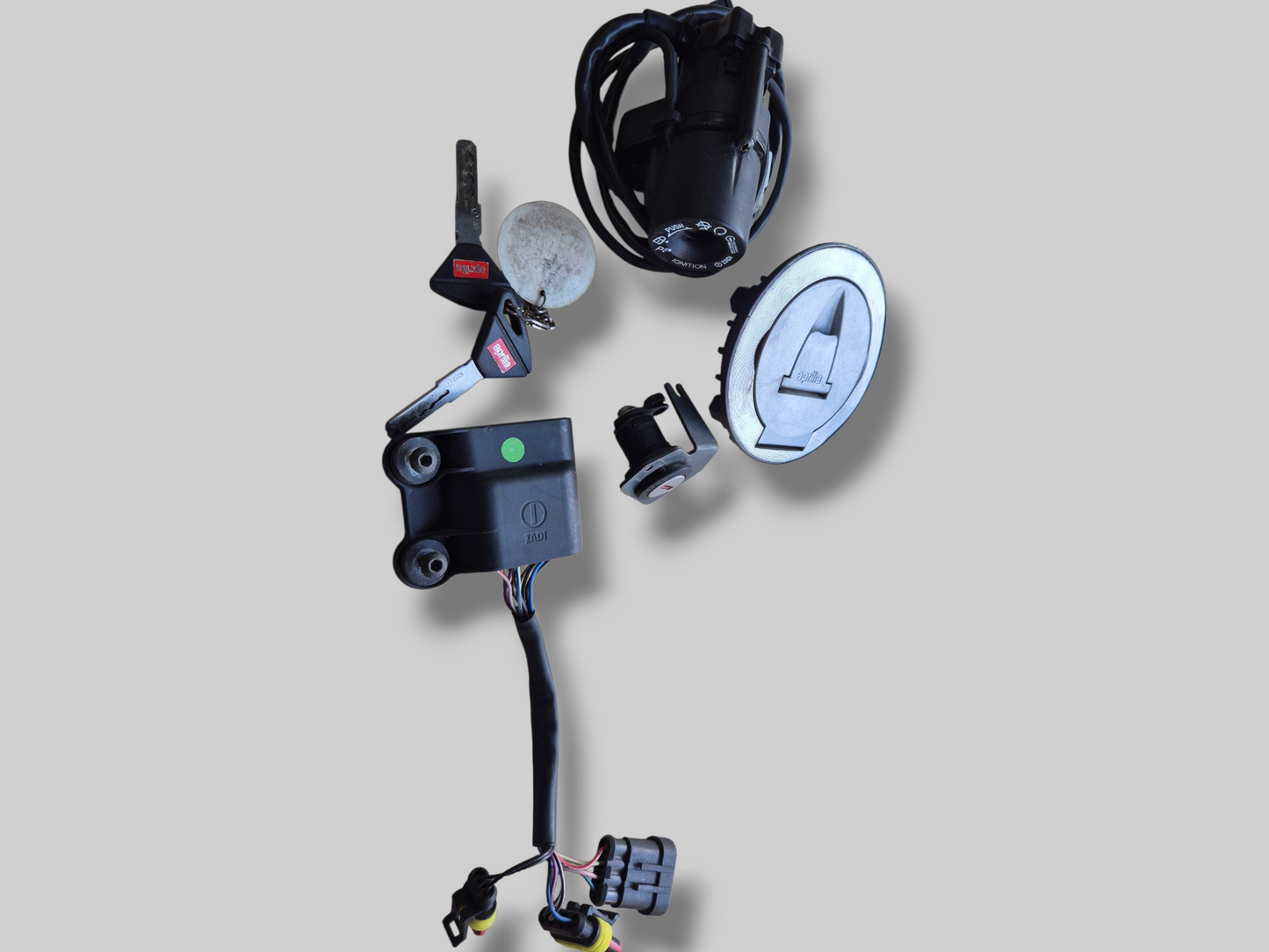 KOPPELINGSSCHAKELAAR AP8124398 Aprilia RSV Mille 98-03