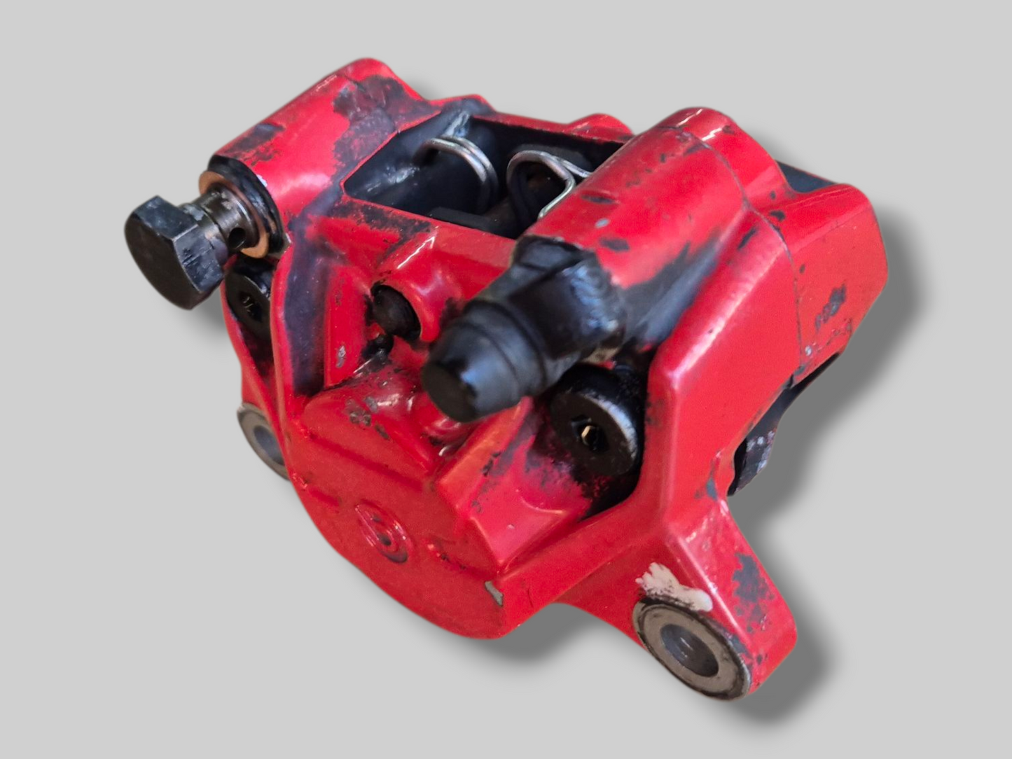 ACHTERREMKLAUW GOUD BREMBO AP8113776 Aprilia RSV Mille 98-03 / Tuono 02-05 