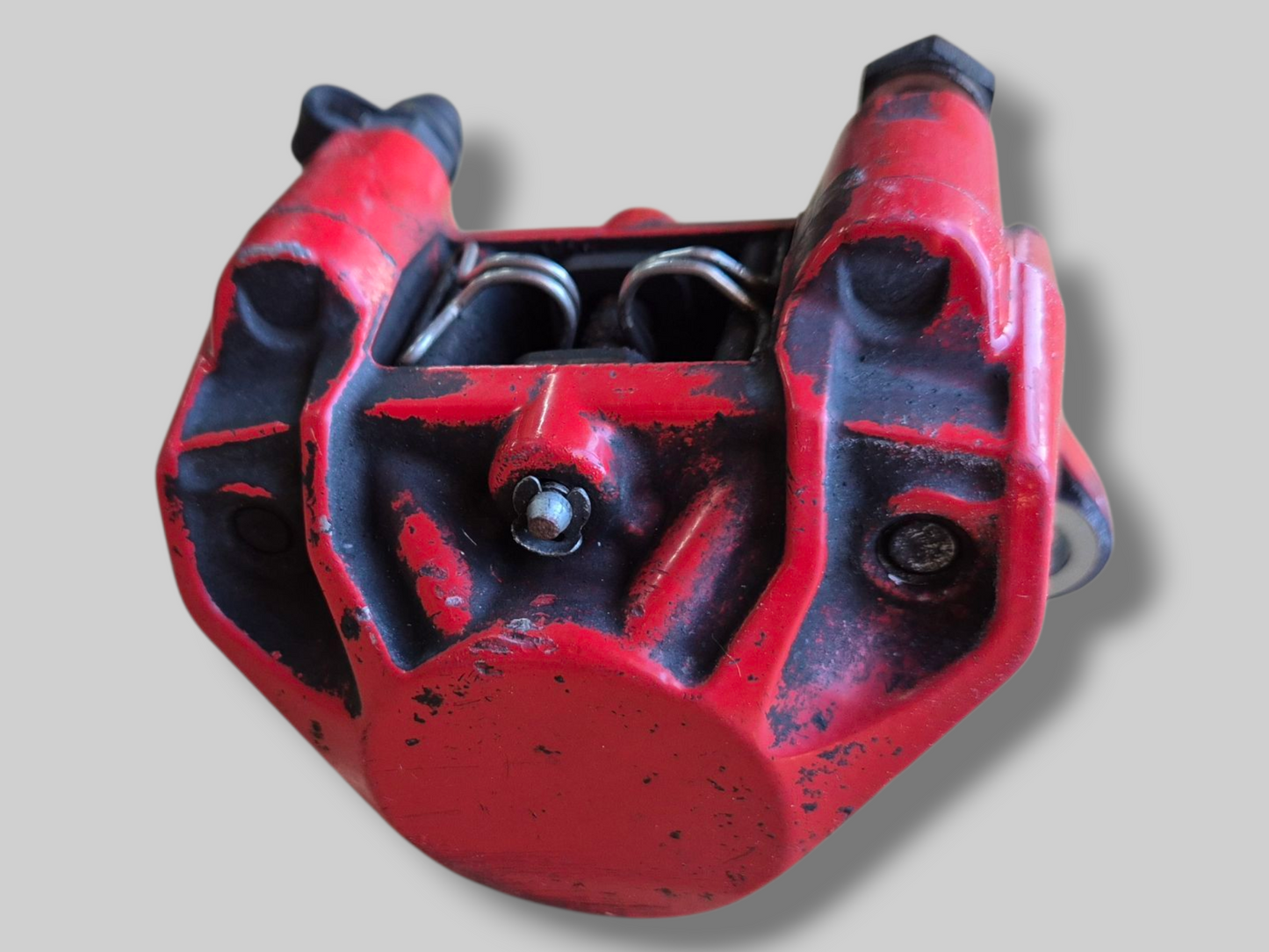 ACHTERREMKLAUW GOUD BREMBO AP8113776 Aprilia RSV Mille 98-03 / Tuono 02-05 