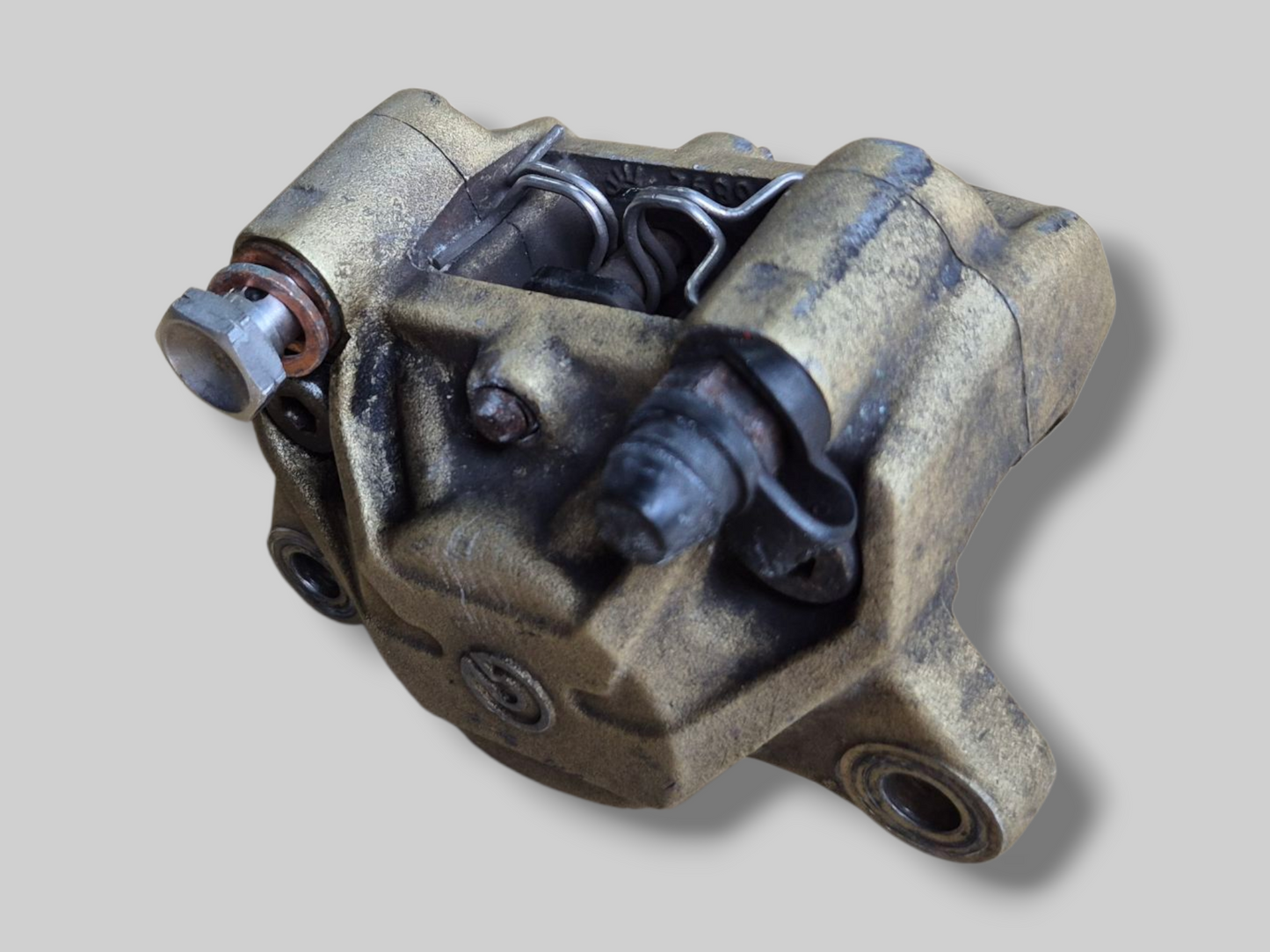 ACHTERREMKLAUW BREMBO GOUD AP8113897 Aprilia RSV Mille 98-03 / Tuono 02-05 