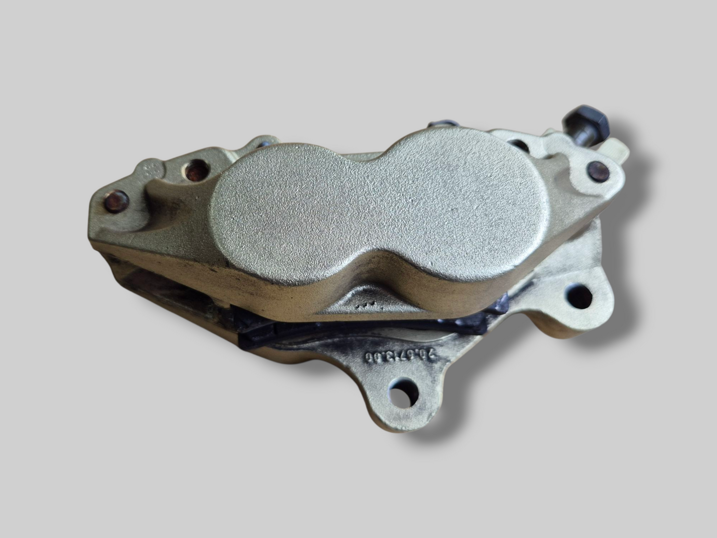 REMKLAUW LINKSVOOR BREMBO P4 GOUD AP8113971 Aprilia RSV Mille 98-03 / Tuono 02-05