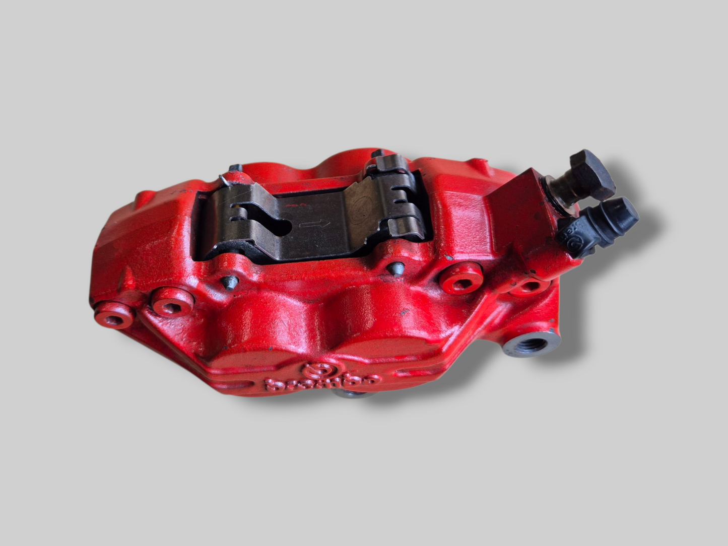 REMKLAUW LINKSVOOR BREMBO P4 GOUD AP8113971 Aprilia RSV Mille 98-03 / Tuono 02-05