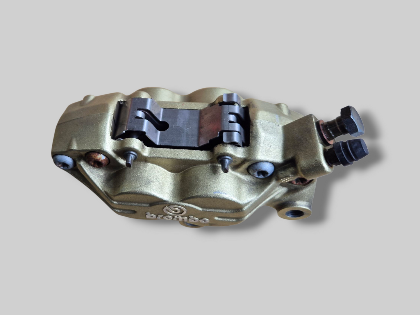 REMKLAUW LINKSVOOR BREMBO P4 GOUD AP8113971 Aprilia RSV Mille 98-03 / Tuono 02-05