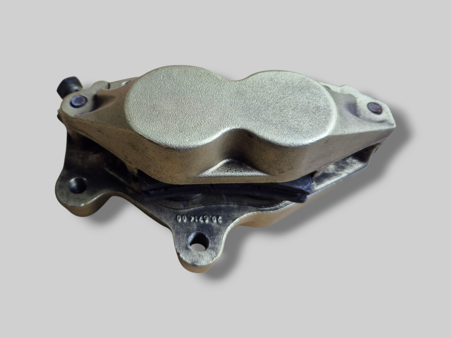 REMKLAUW LINKSVOOR BREMBO P4 GOUD AP8113971 Aprilia RSV Mille 98-03 / Tuono 02-05