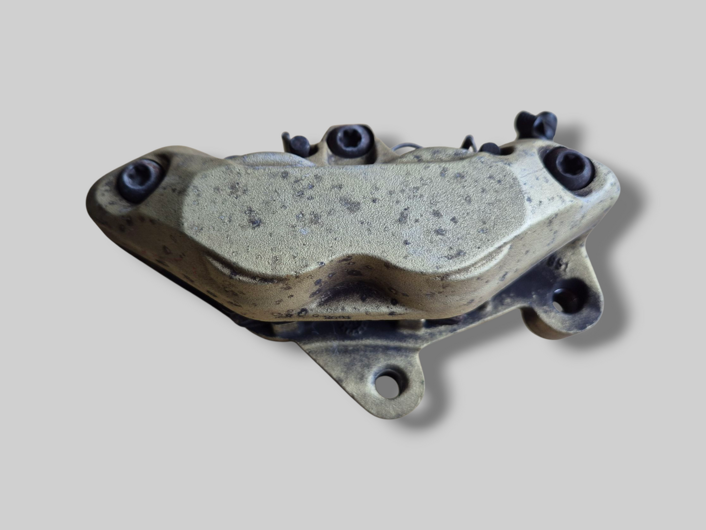 REMKLAUW VOOR RECHTS BREMBO P4 GOUD AP8113970 Aprilia RSV Mille 98-03 / Tuono 02-05