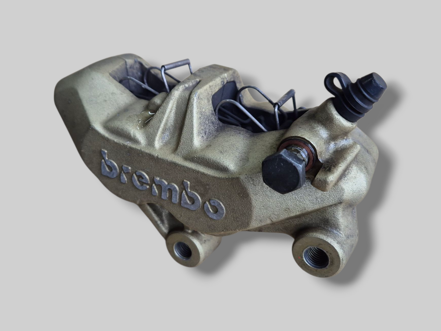 REMKLAUW VOOR RECHTS BREMBO P4 GOUD AP8113970 Aprilia RSV Mille 98-03 / Tuono 02-05