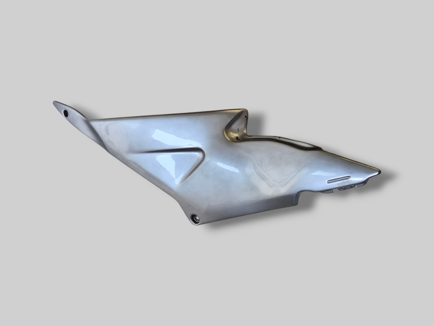 LEFT-HAND SIDE FUEL TANK SIDE PANEL ANOD.GREY AP8138589 Aprilia RSV Mille 1998-2000