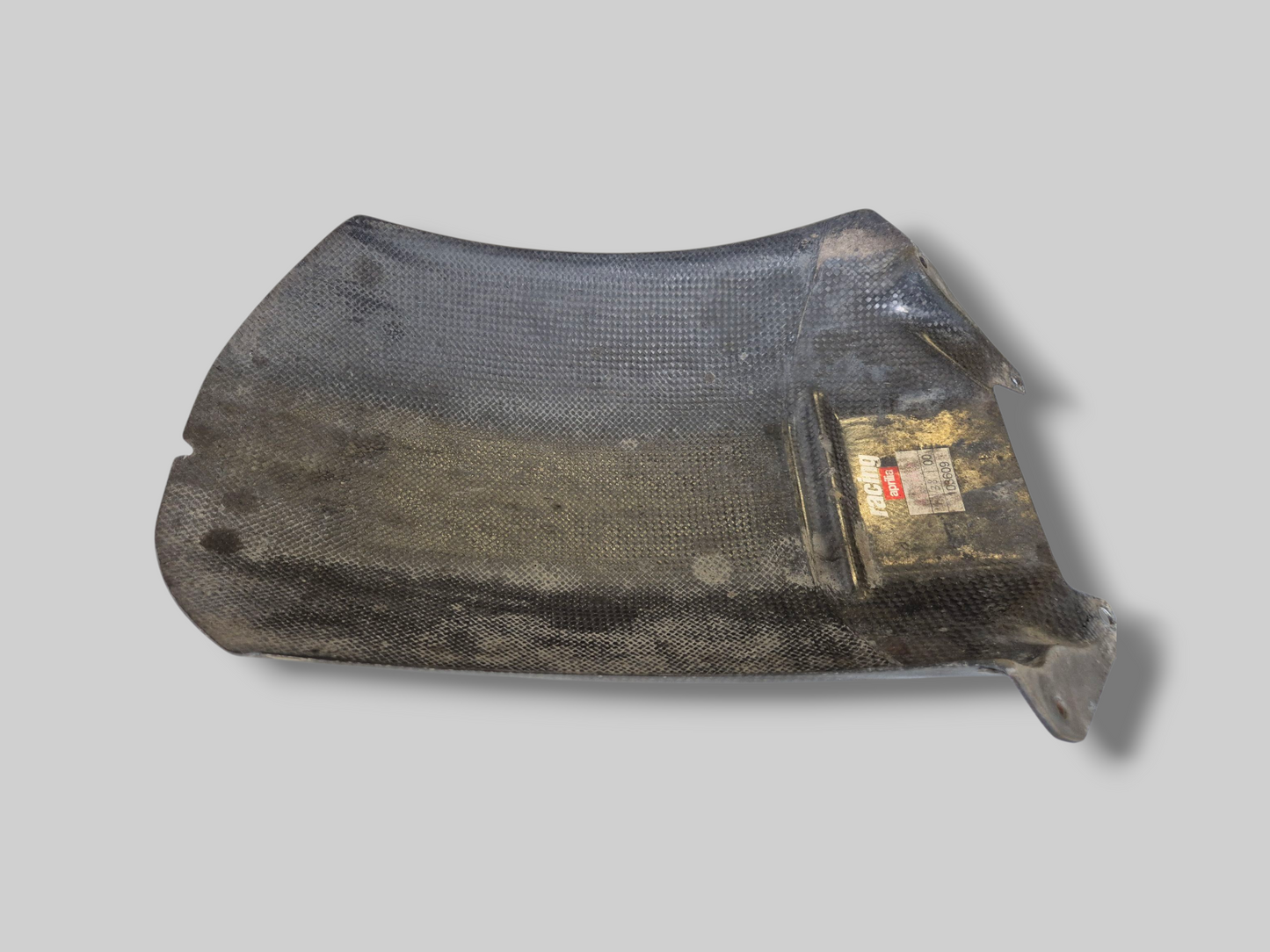 ACHTER CARBON OEM SPATBORD / HUGGER AP8791048 Aprilia RSV Mille 98-03 / Tuono 02-05 