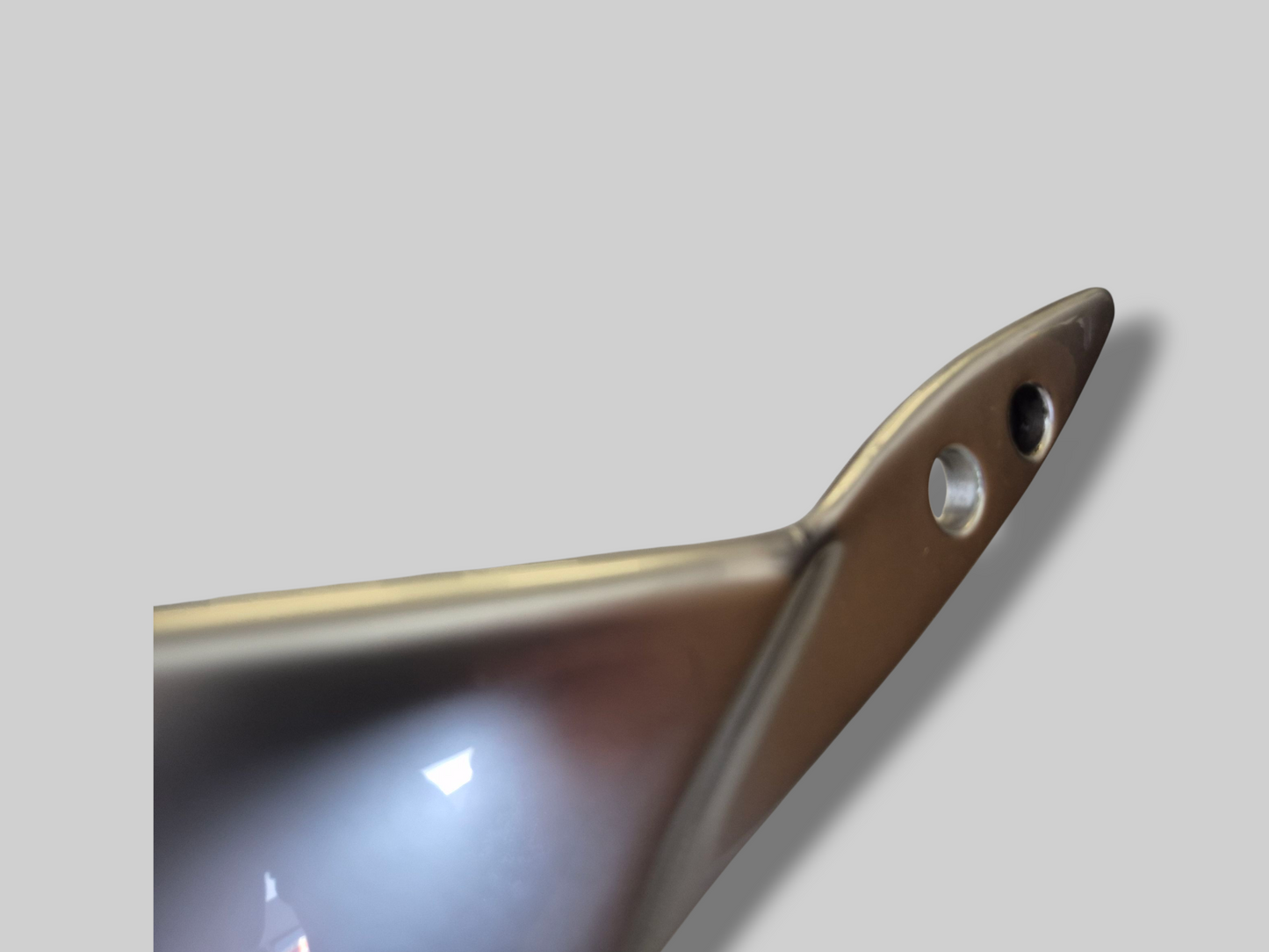 PANNEAU LATÉRAL DU RÉSERVOIR DE CARBURANT CÔTÉ GAUCHE AP8138589 Aprilia RSV Mille 98-00 