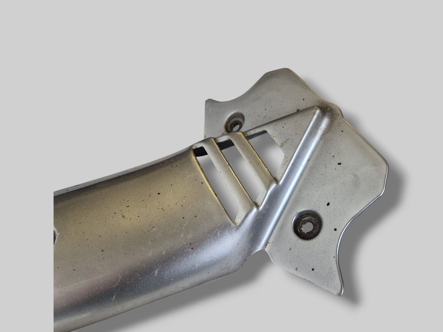 FRONT COOLER RADIATOR SPOILER FAIRING SILVER AP8138579 Aprilia RSV Mille 98-03 / Tuono 02-05