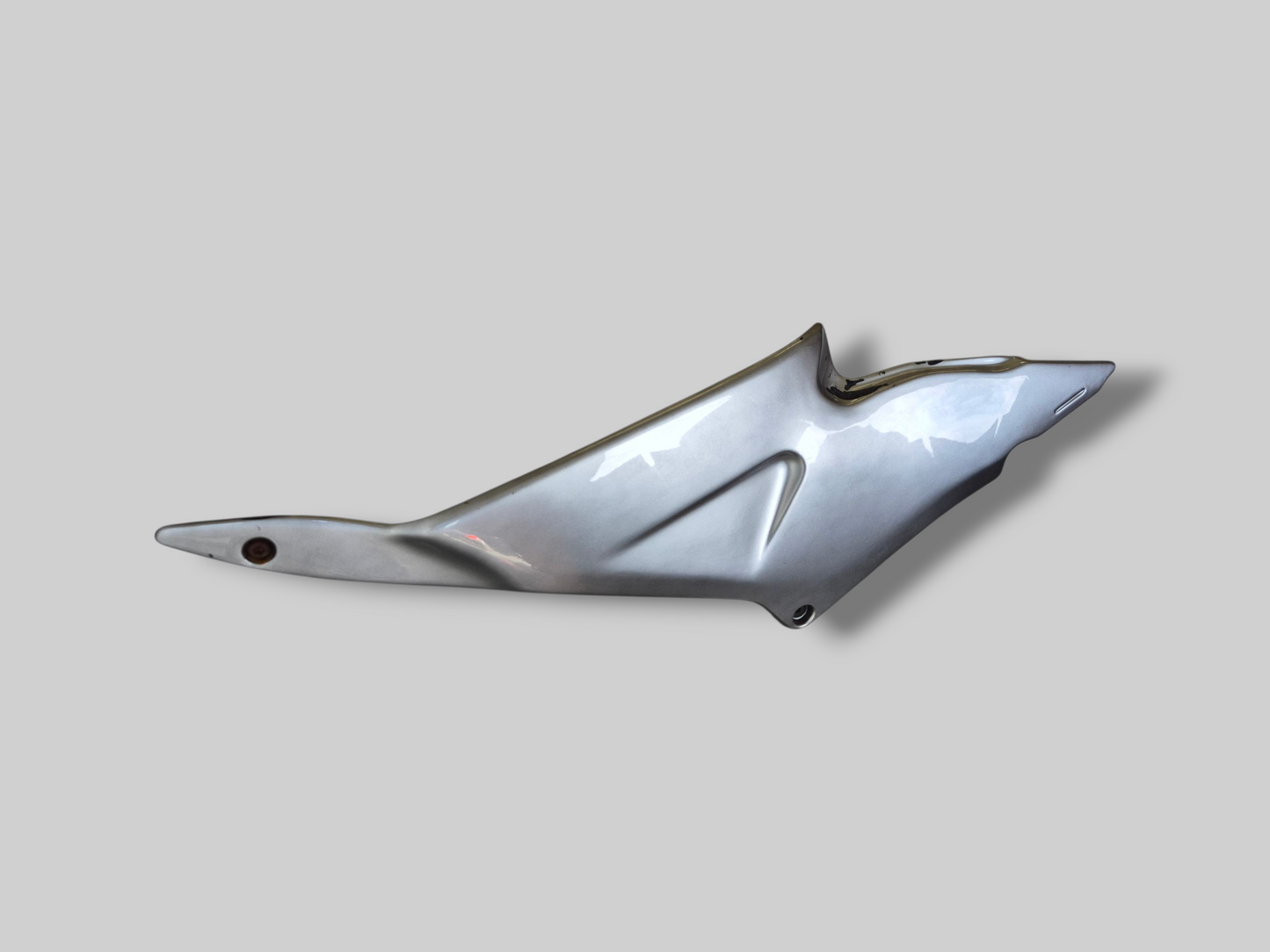 LEFT-HAND SIDE FUEL TANK SIDE PANEL ANOD.GREY AP8138589 Aprilia RSV Mille 1998-2000