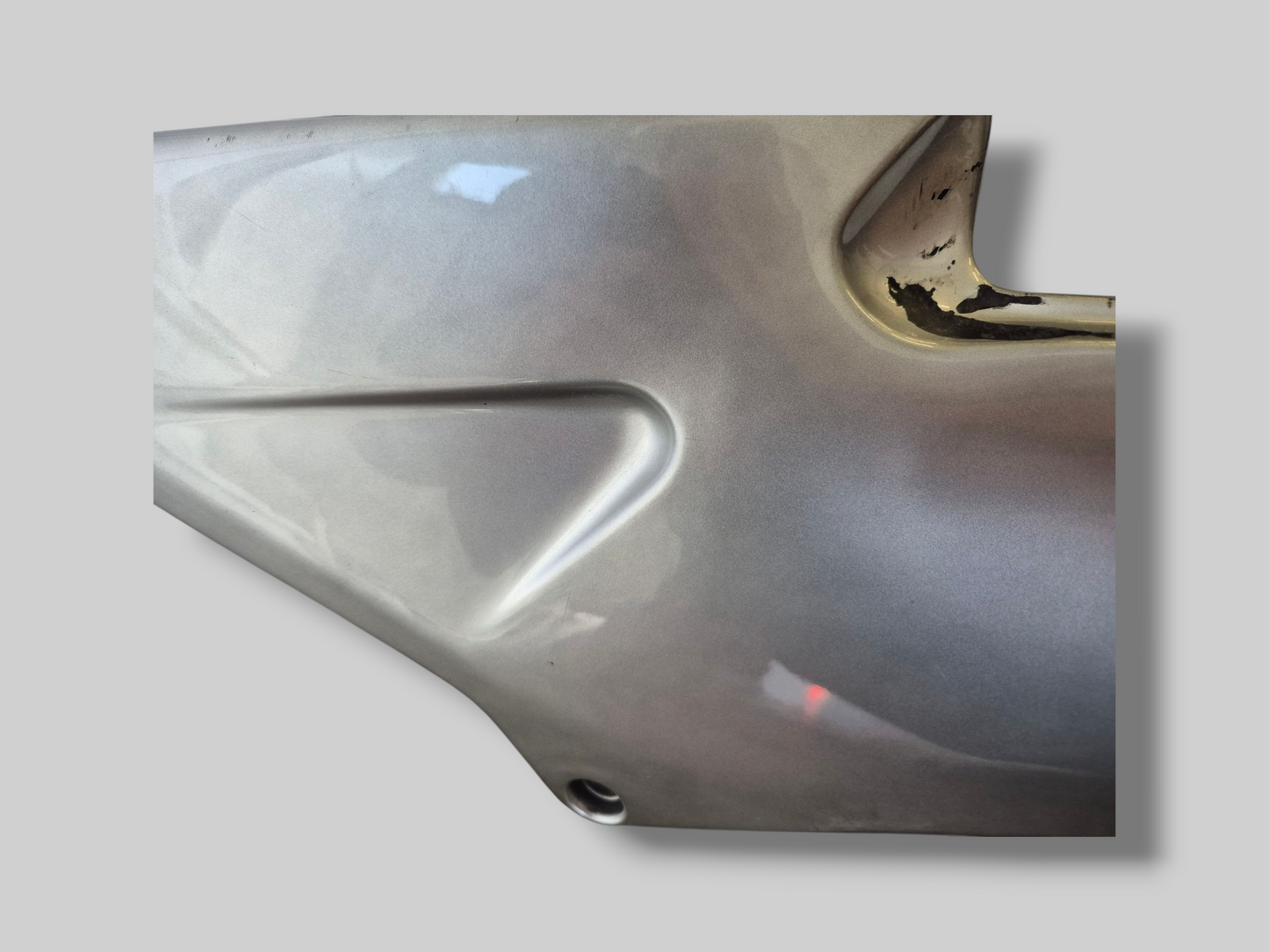 LEFT-HAND SIDE FUEL TANK SIDE PANEL ANOD.GREY AP8138589 Aprilia RSV Mille 1998-2000