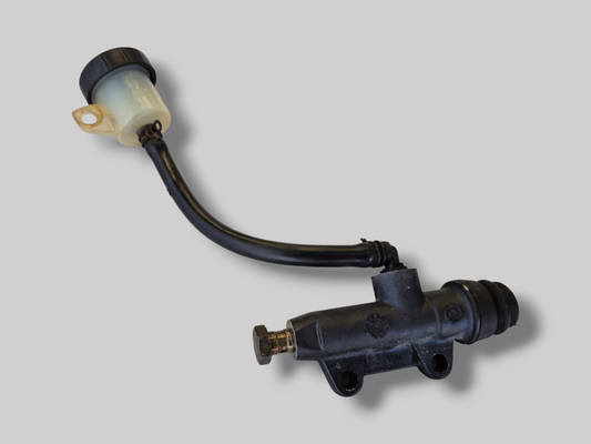 ACHTERREMPOMP HOOFDCILINDER AP8113324 Aprilia RSV Mille 98-03 / Tuono 02-05 