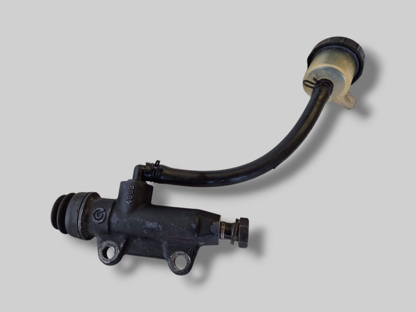 MAITRE CYLINDRE DE POMPE DE FREIN ARRIÈRE AP8113324 Aprilia RSV Mille 98-03 / Tuono 02-05 