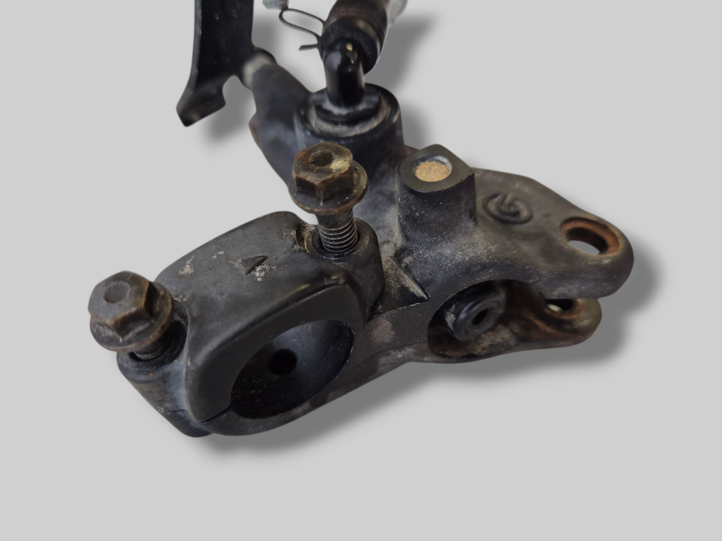 MAITRE CYLINDRE DE POMPE DE FREIN AVANT AP8113969 Aprilia RSV Mille 98-03 / Tuono 02-05 