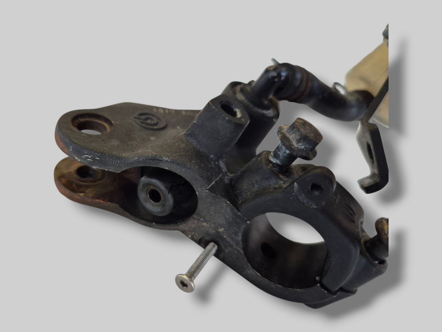 KOPPELINGSPOMP HOOFDCILINDER AP8106384 Aprilia RSV Mille 98-03 / Tuono 02-05 