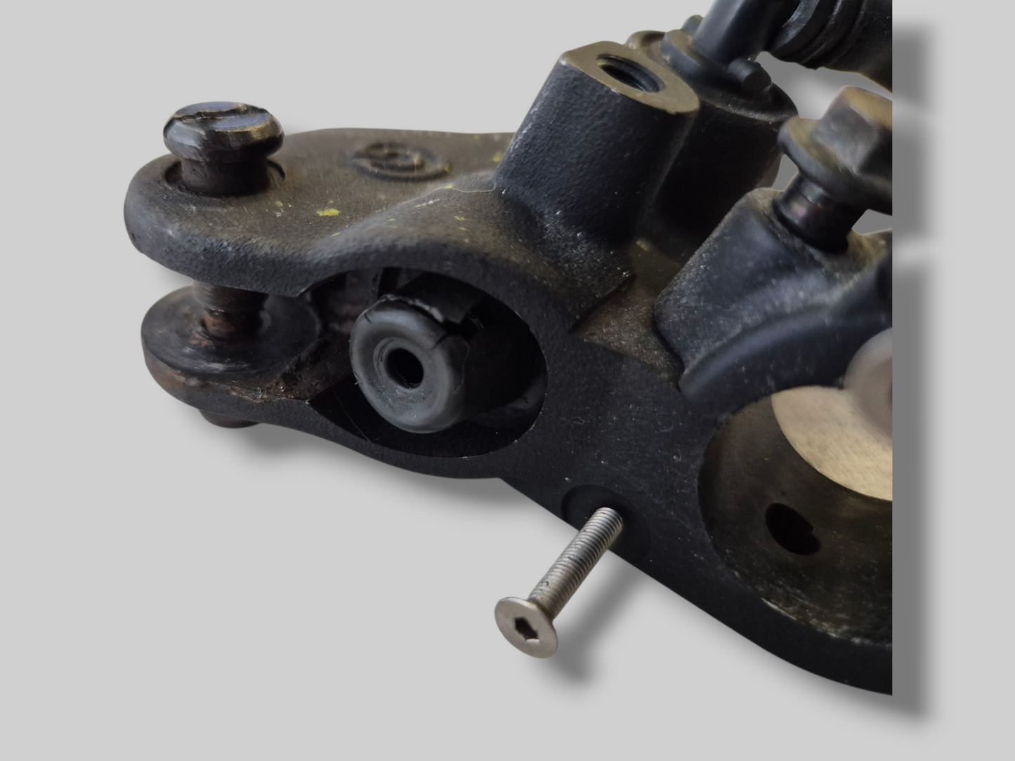 CLUTCH PUMP MASTER CYLINDER AP8106384  Aprilia RSV Mille 98-03 / Tuono 02-05