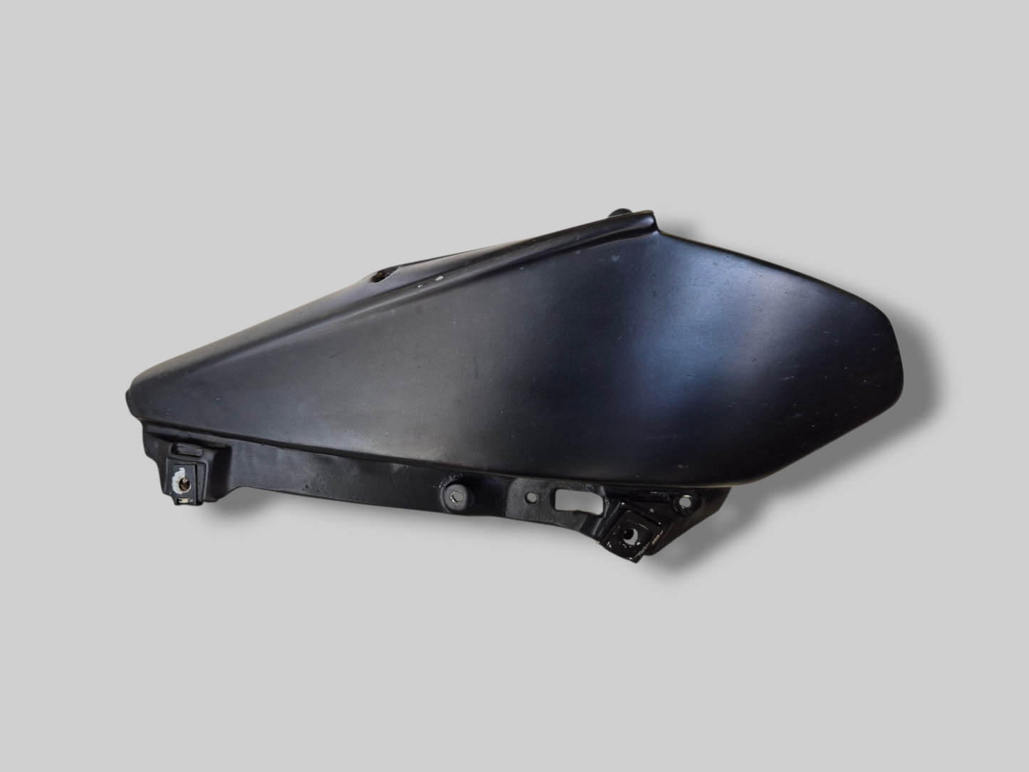 RECHTERKANT BUITENLUCHTINLAATKANAAL NEP CARBON GEDIPPT AP8139416 Aprilia RSV Mille 1998-2003 