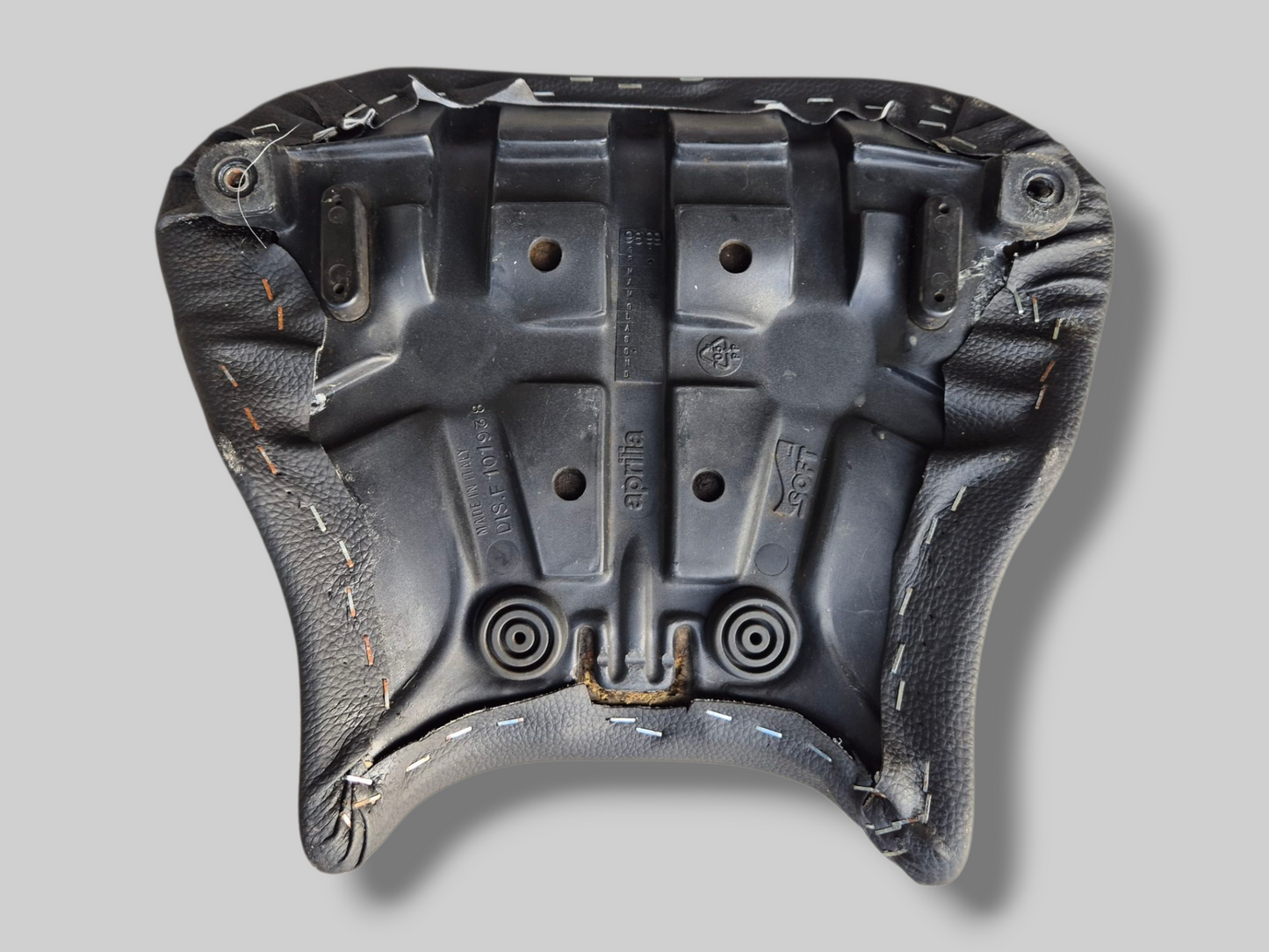 BESTUURDERS ZADELZADEL AP8129169 Aprilia RSV Mille 1998-2000