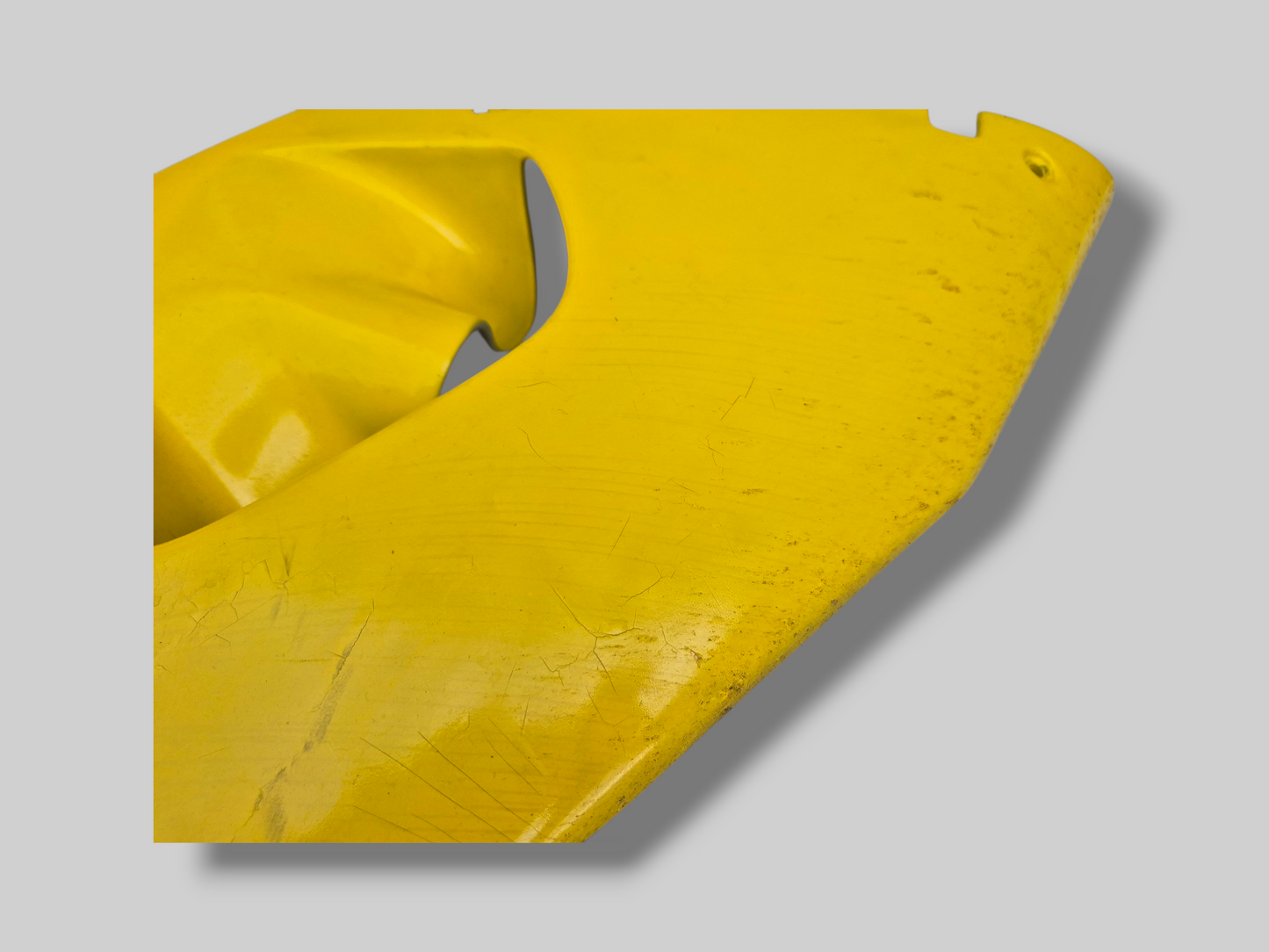 CARÉNAGE CÔTÉ DROIT NOIR AP8148553 Aprilia RSV Mille 98-00 