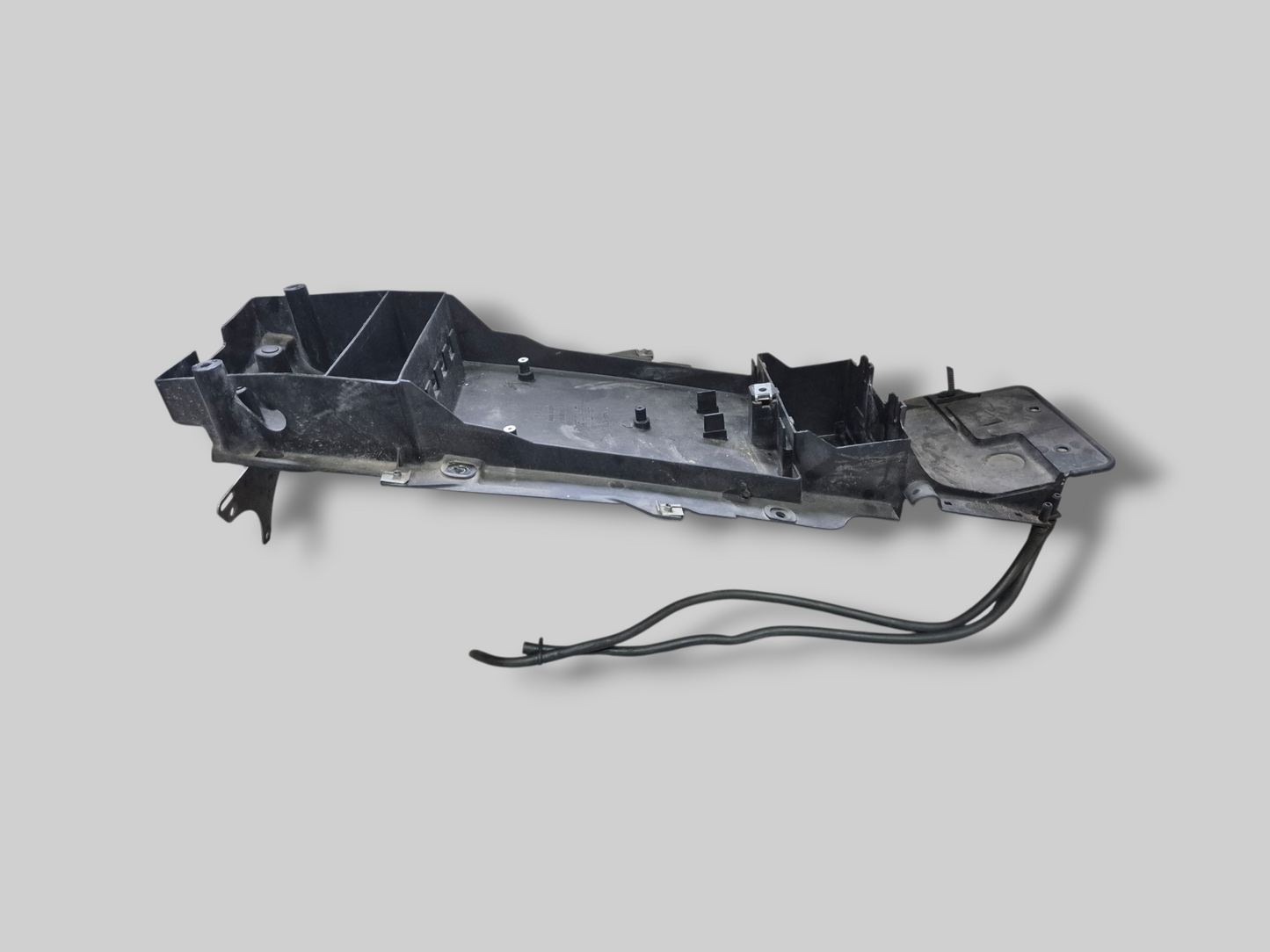 ONDER ZADEL / ACCUHOUDER AP8138591 Aprilia RSV Mille 98-03