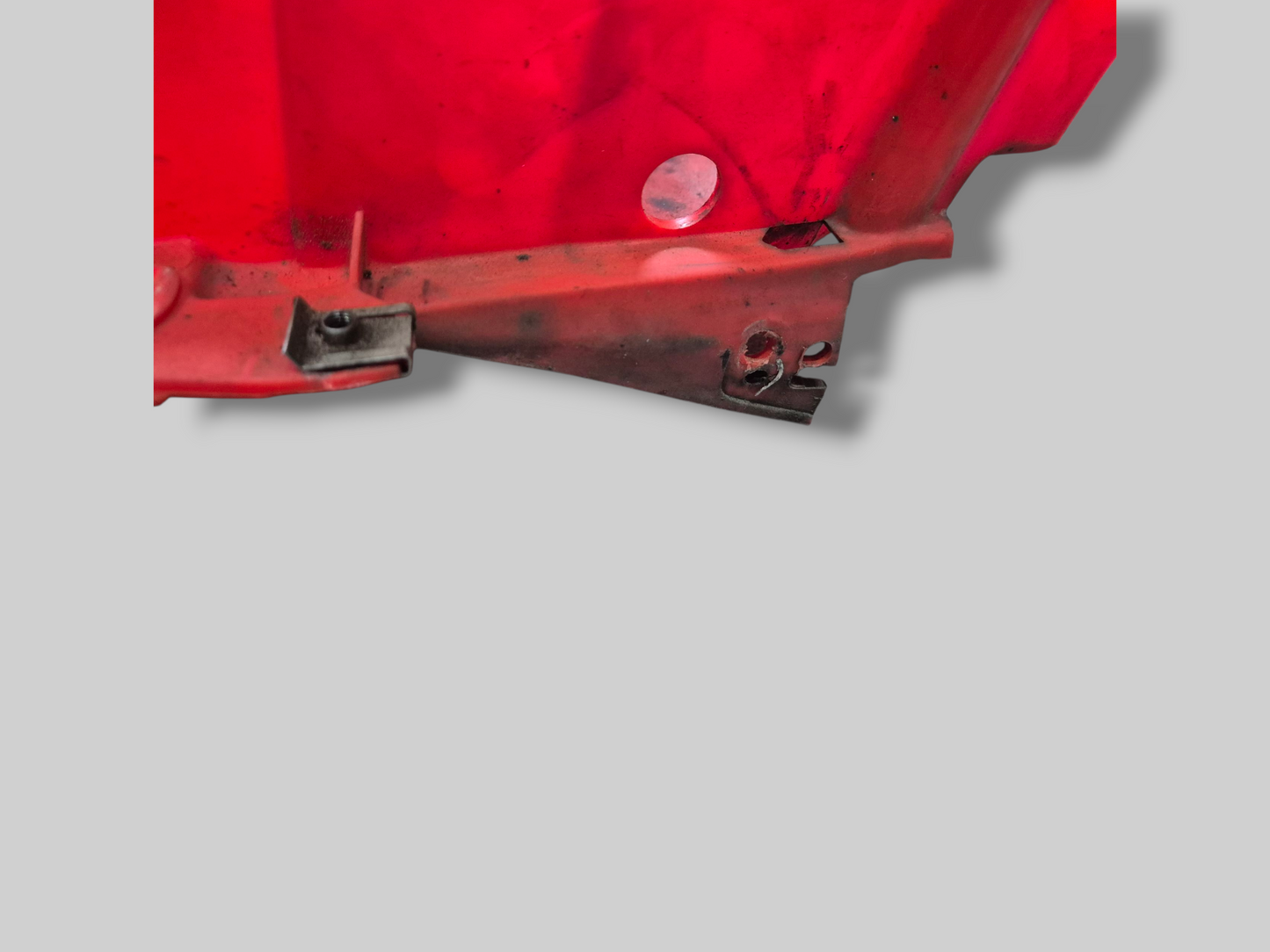 UNDER SADDLE / BATTERY HOLDER RED AP8148356 Aprilia RSV Mille 98-03 / Tuono 02-05