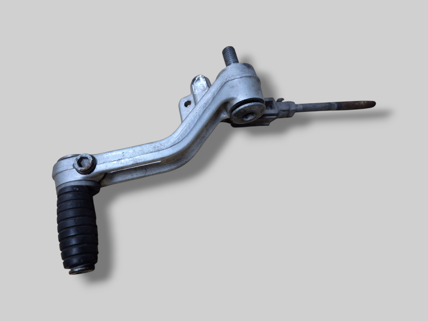 REAR BRAKE PEDAL LEVER AP8135925 Aprilia RSV Mille 98-03 / Tuono 02-05